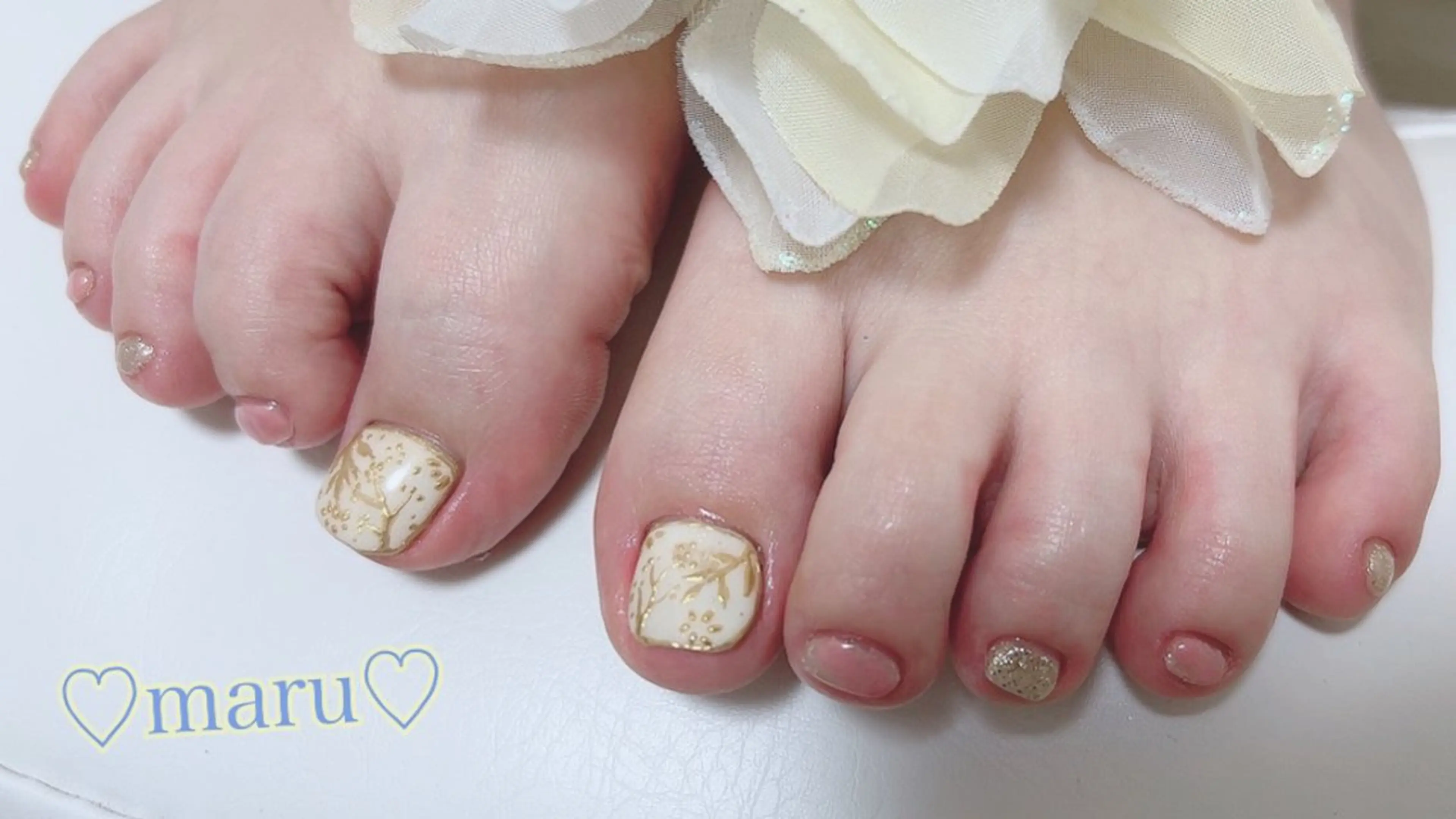 ネイル ハンドネイル フットネイル まるみ♡8/25- 31お休み🙇‍♀️のネイルデザイン