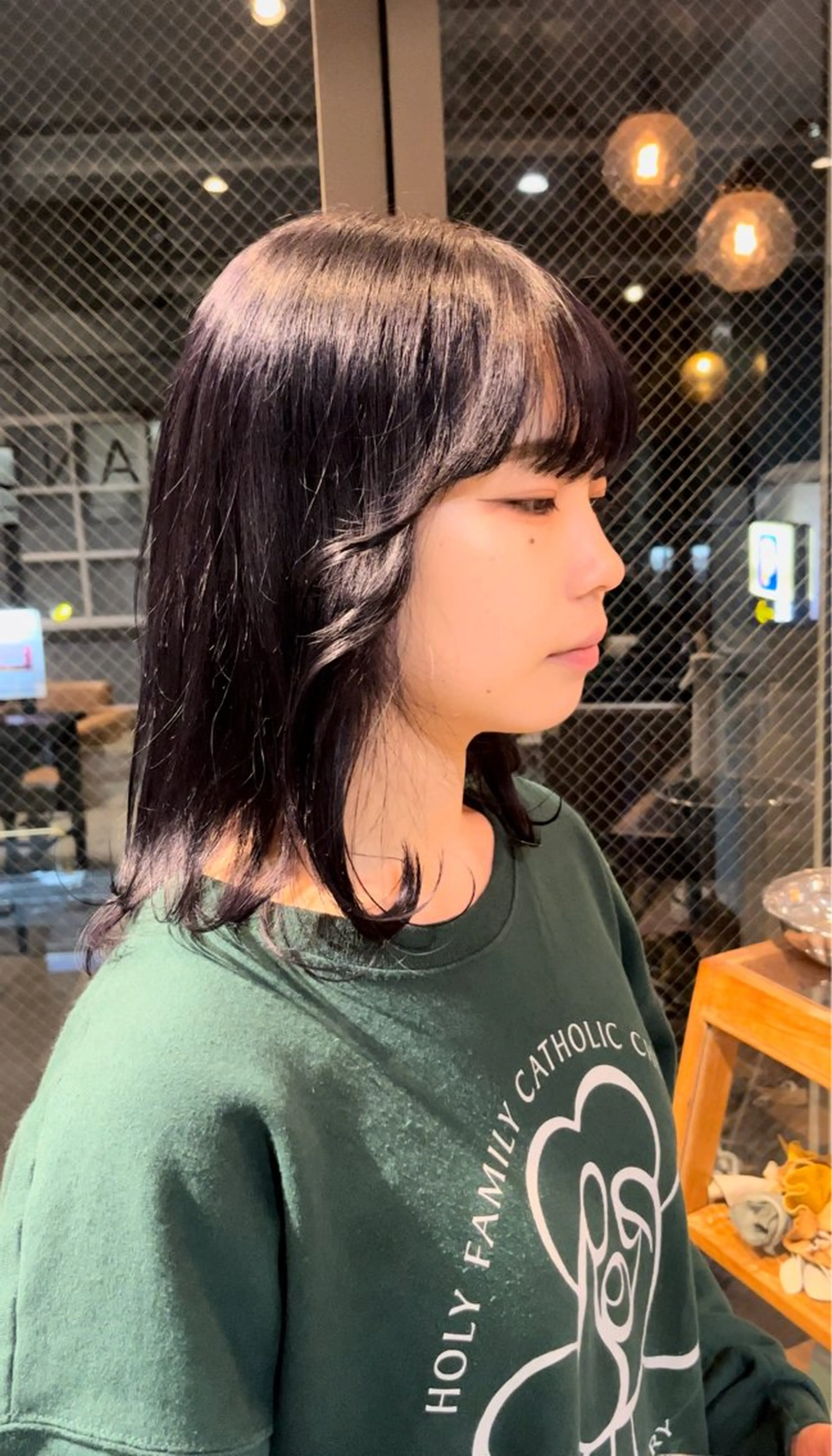 ミディアム カラー ラベンダーカラー レイヤー/ベージュ mikuのヘアスタイル