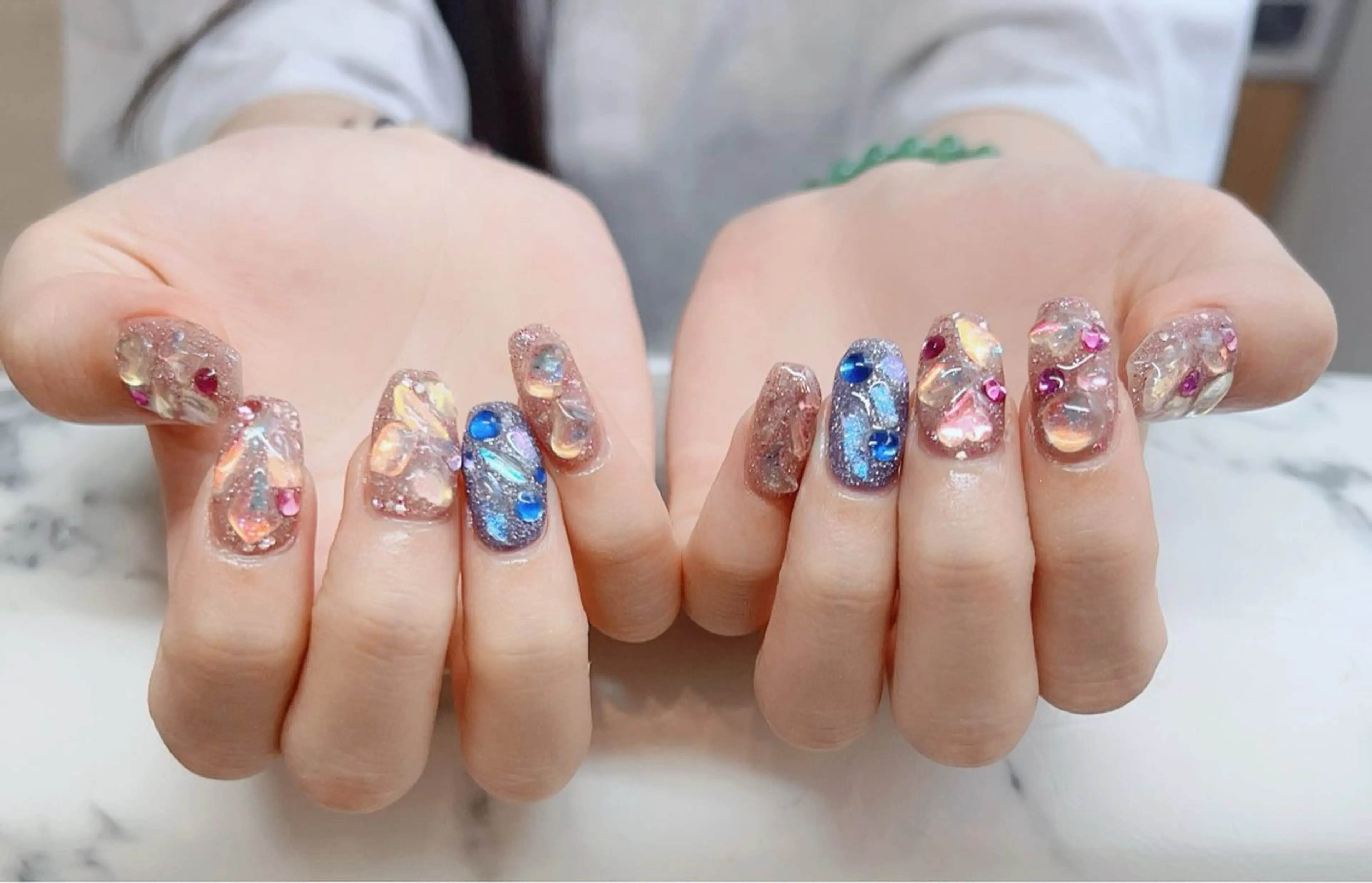 ネイル 持ち込み KANA ネイルのネイルデザイン