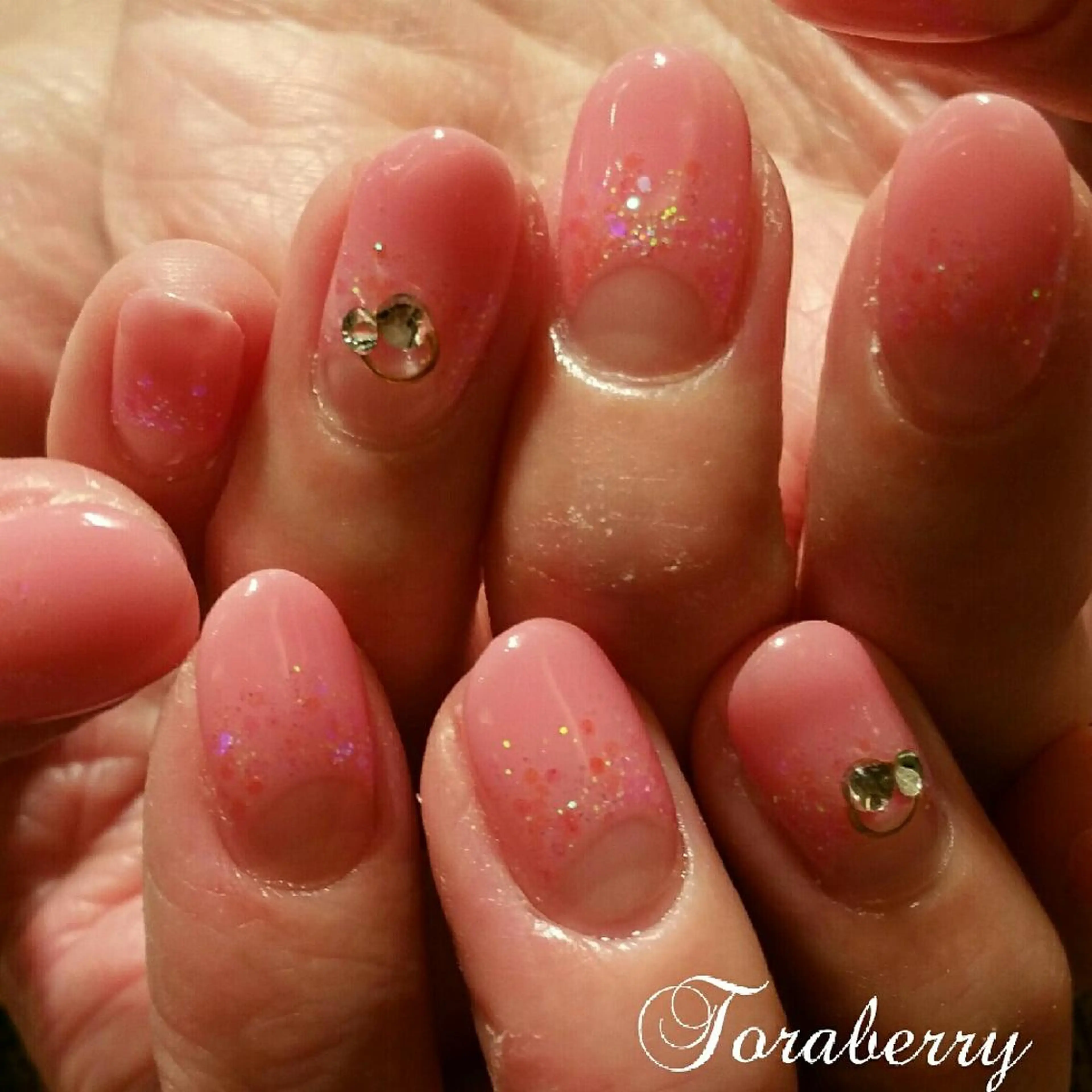 ネイル フレンチネイル 逆フレンチ ネイリスト なつみのネイルデザイン