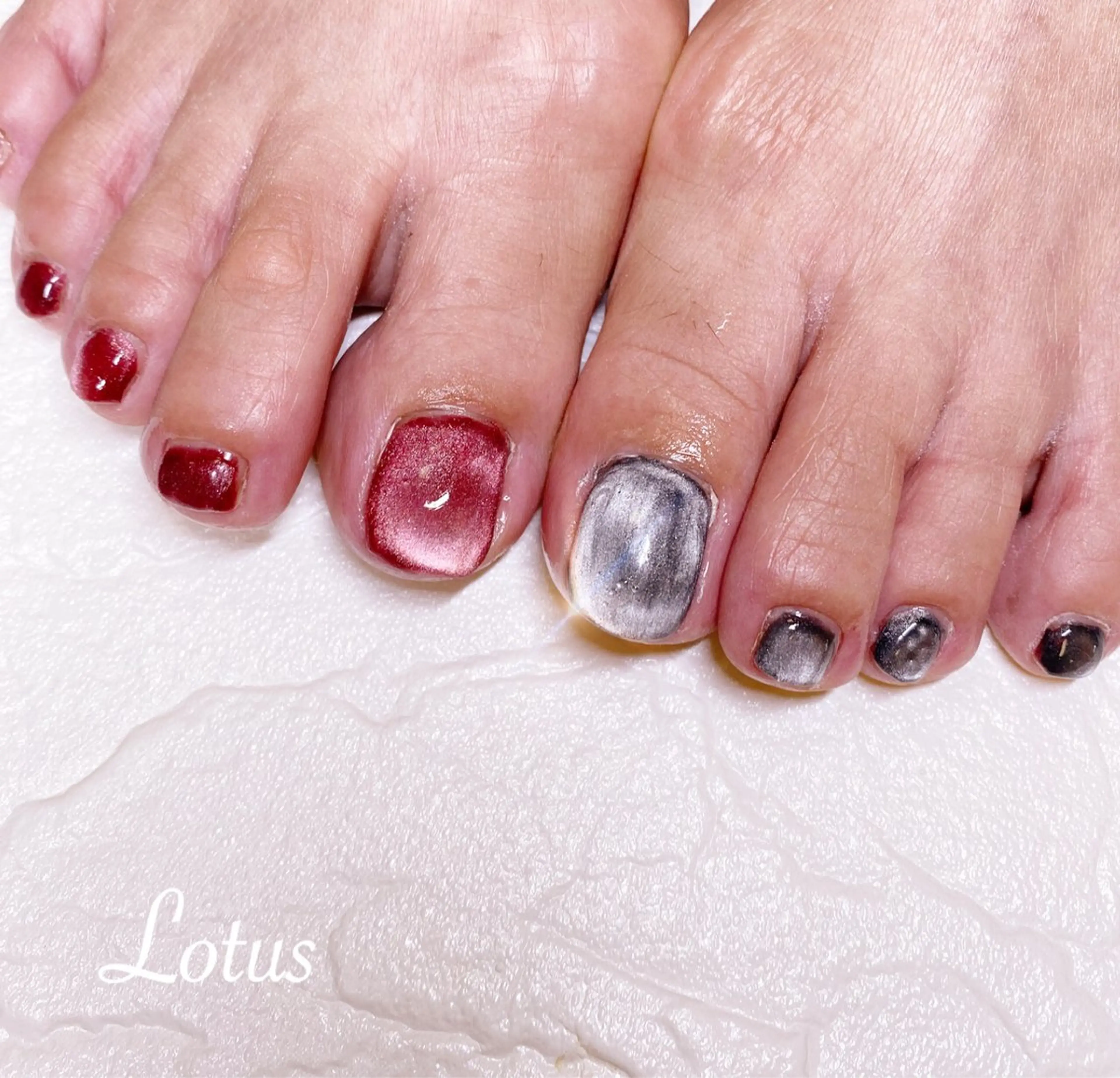 ネイル ハンドネイル フットネイル Lotus 🌸のネイルデザイン