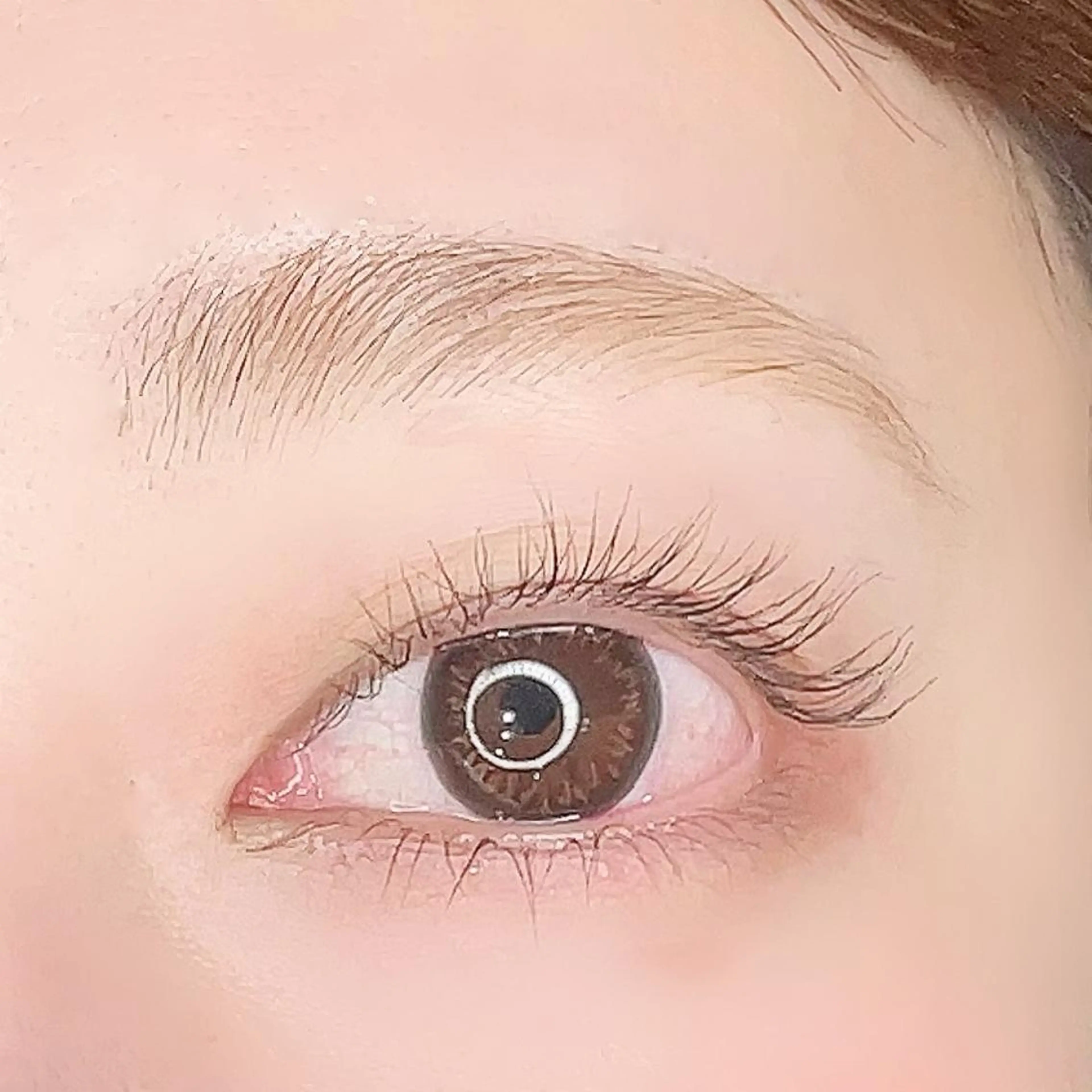 下まつげパーマの写真