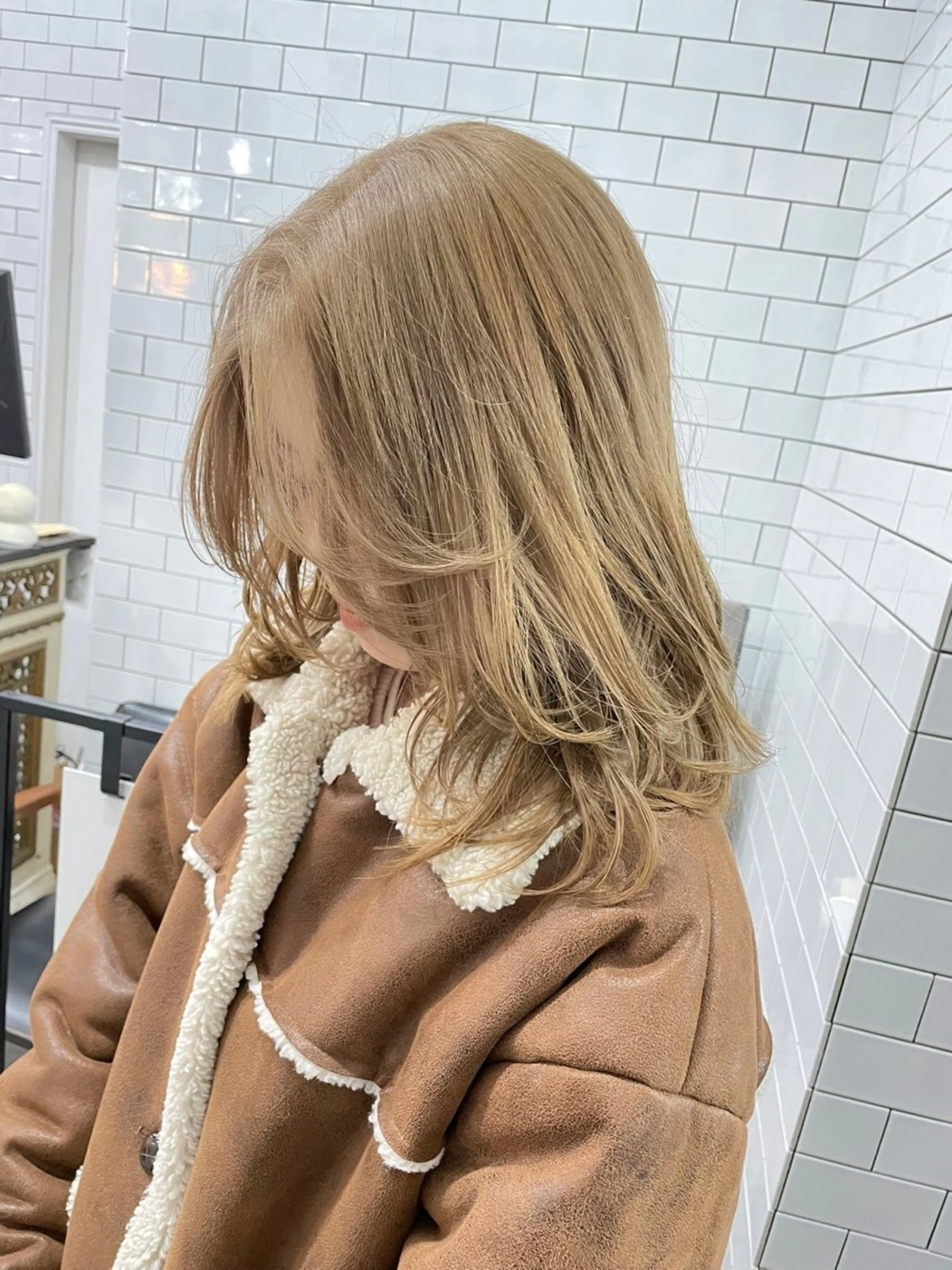 ミディアム カット ヘアカラー トリートメント 山本 真之介のヘアスタイル
