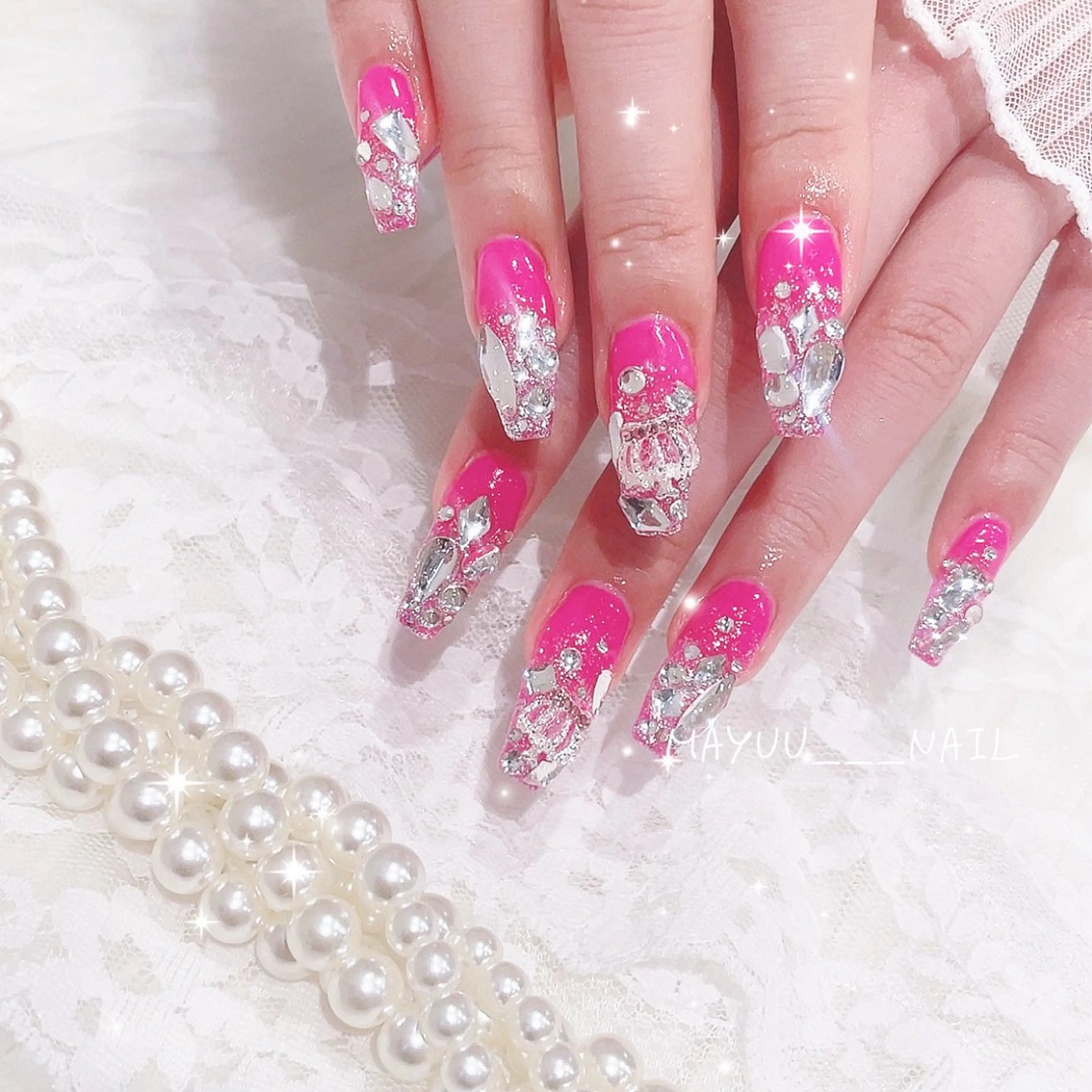 ネイル 🎀 Mayu 🎀痛ネイルのネイルデザイン