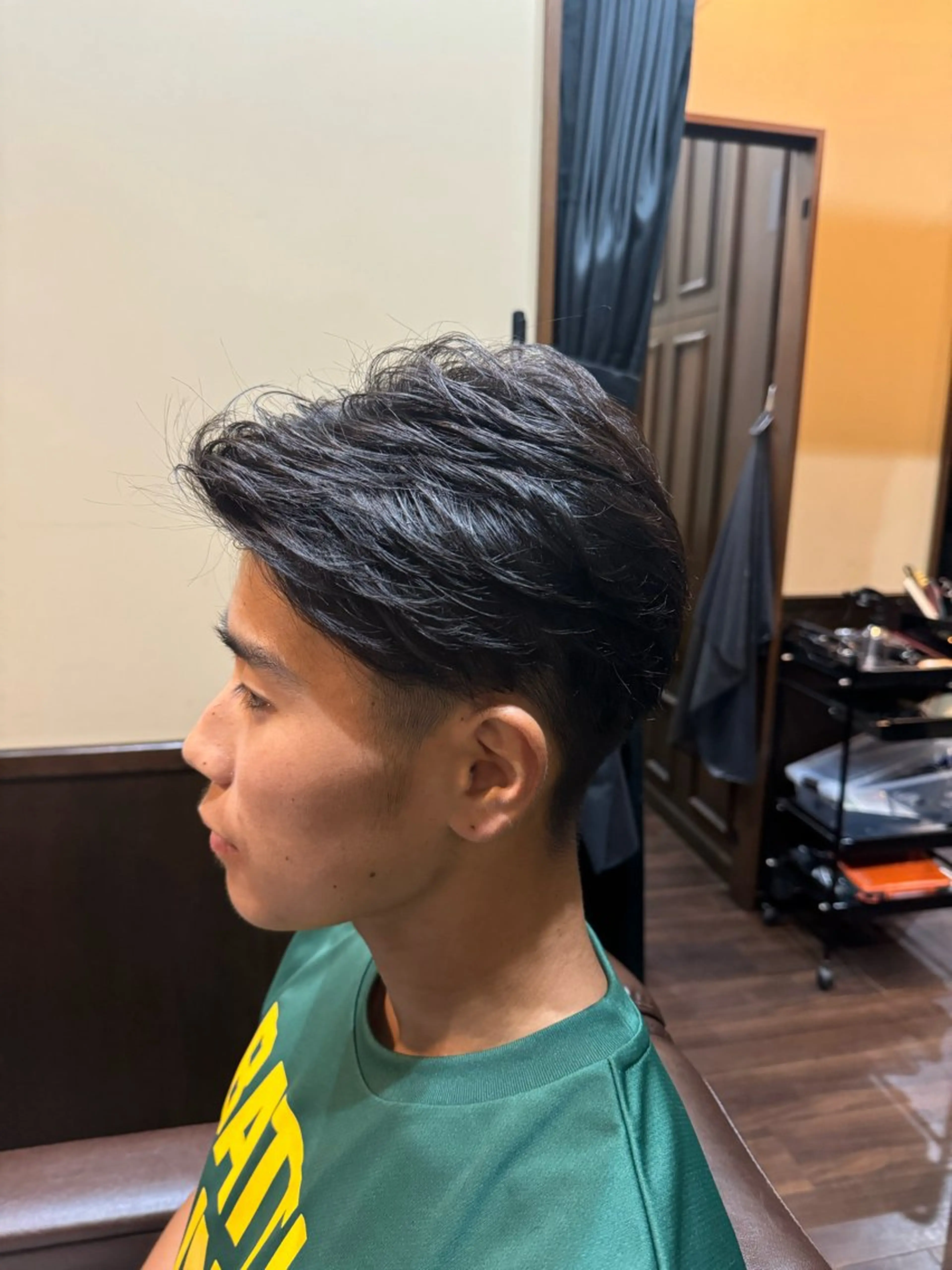 ミディアム ヒロ銀座バーバーショップ名古屋本店所属・小島 優奈のヘアスタイル