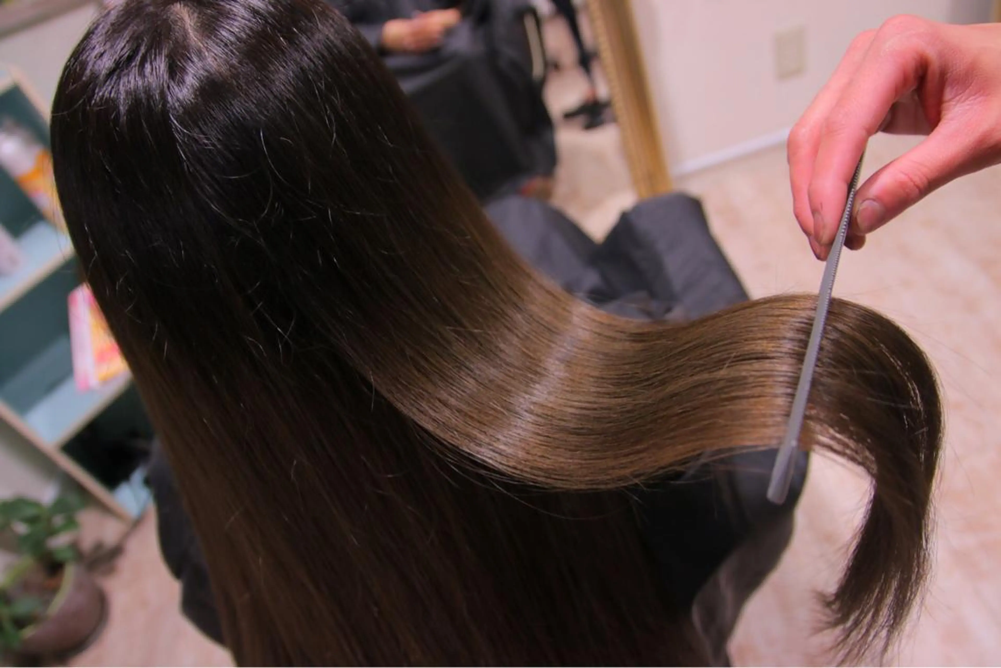 ロング 柳原 実央のヘアスタイル
