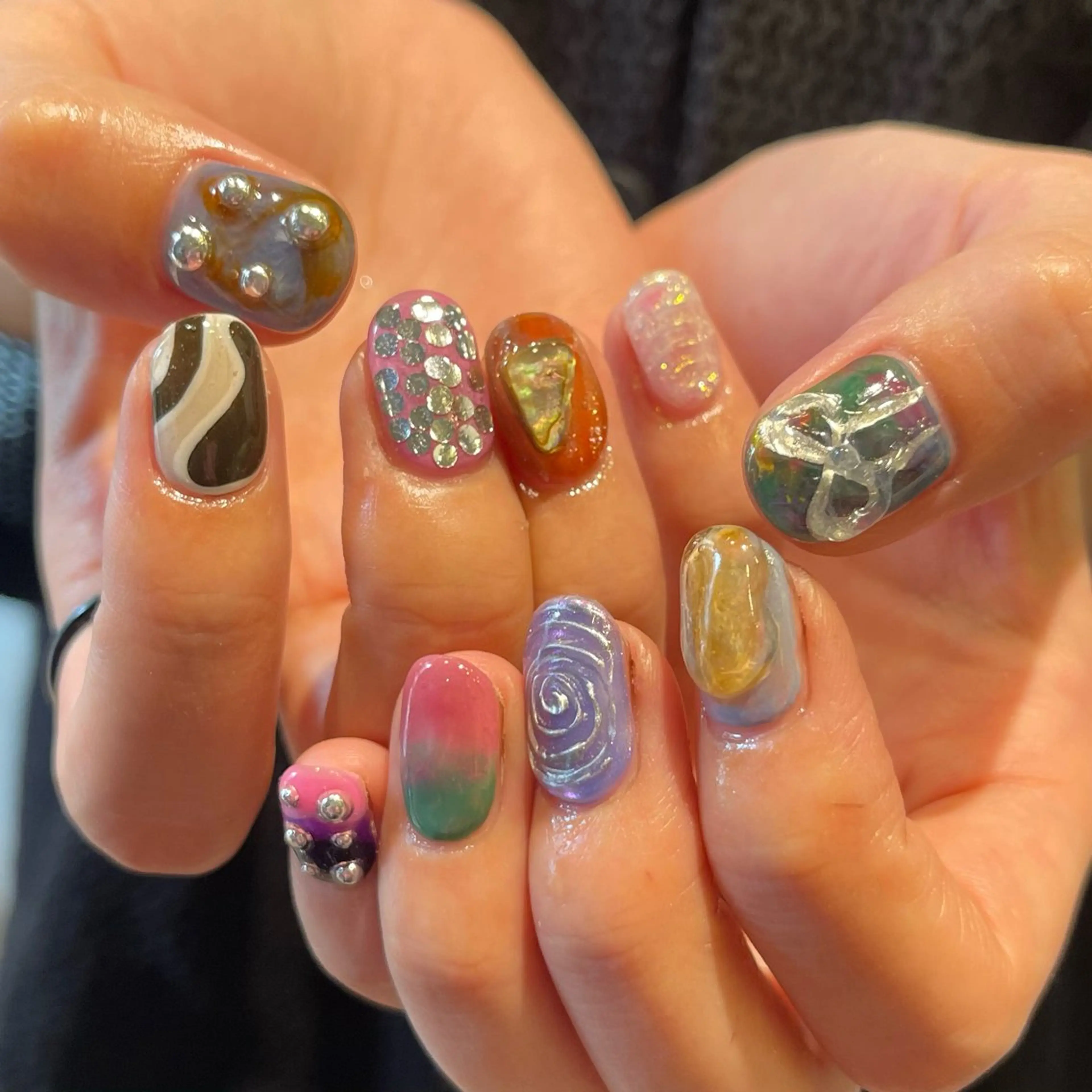 ネイル ニュアンスネイル ano @anomukuiのヘアスタイル