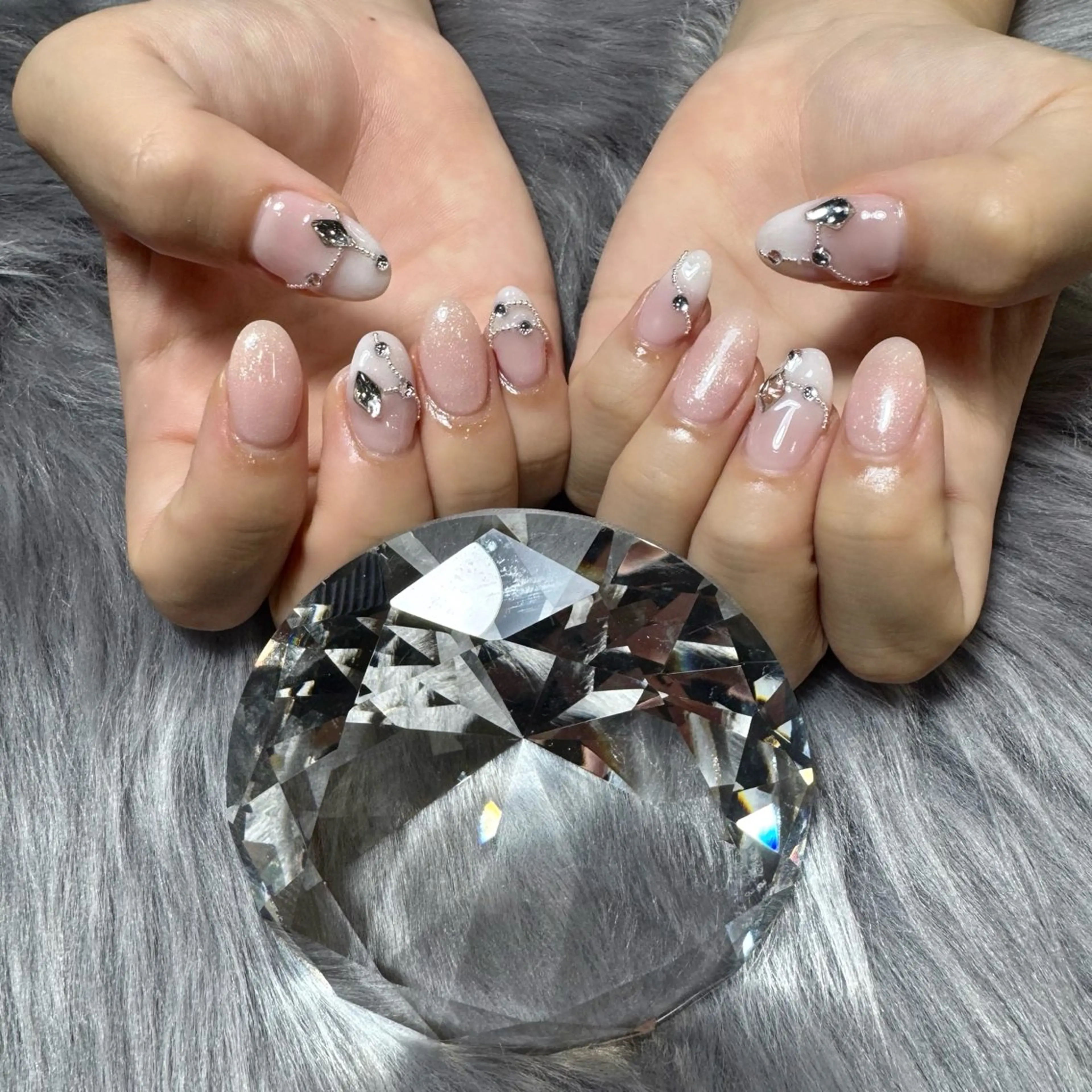 ネイル ハンドネイル ドリスネイルサロン所属・Doris Nail Salonのネイルデザイン