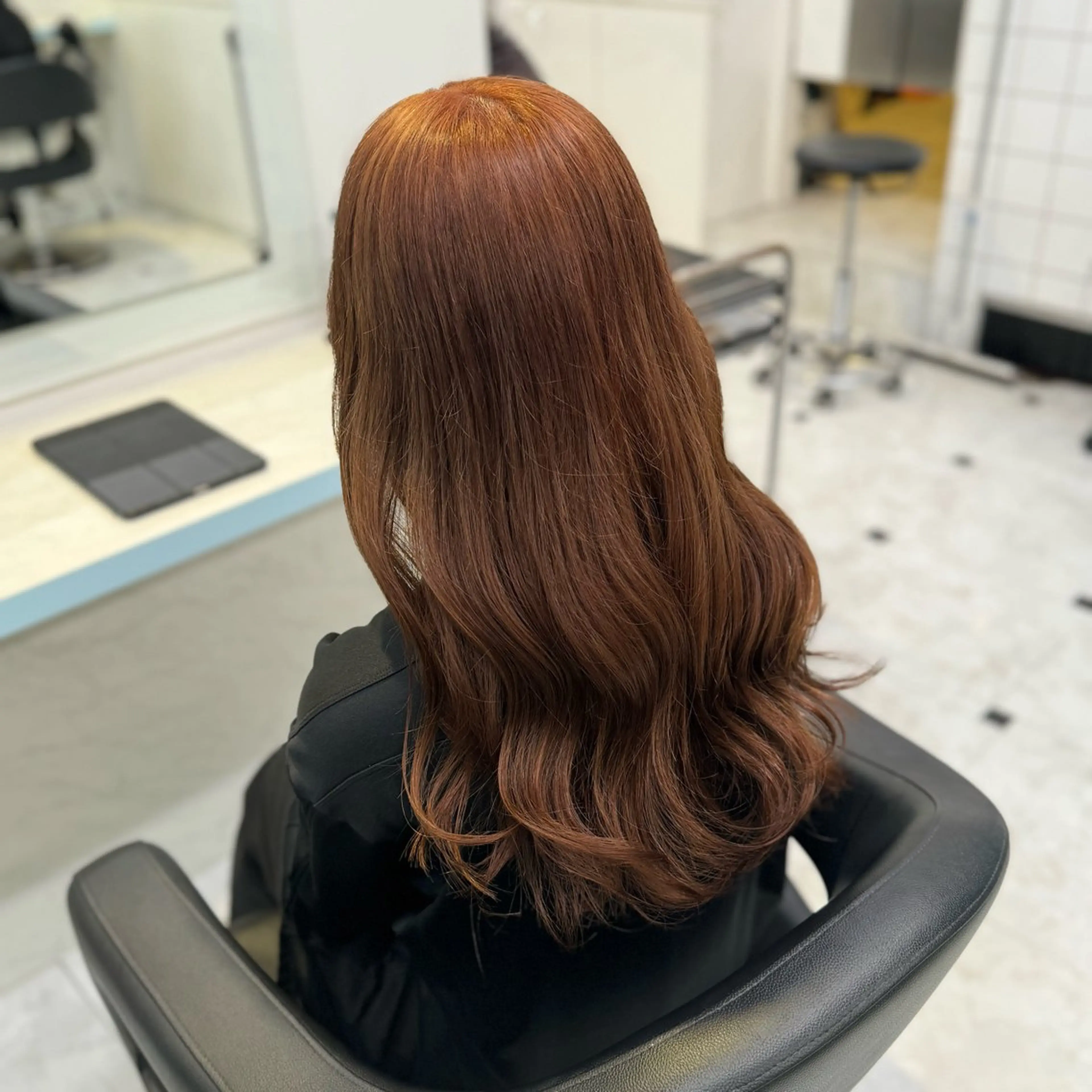 ロング カラー ヘアカラー 🧡モテ髪＆透明感 🧡オレンジ🌻🧡のヘアスタイル