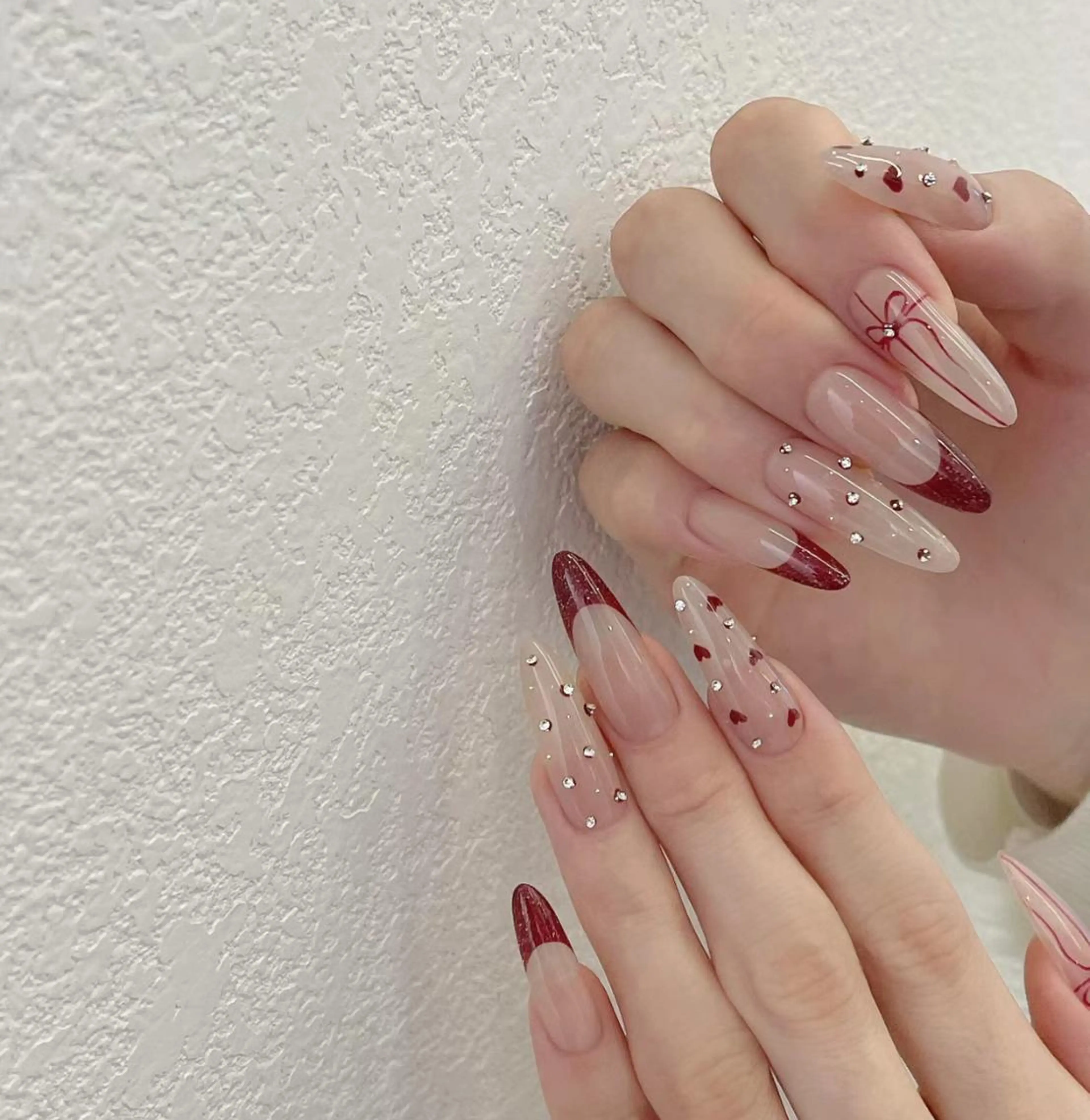 ネイル バレンタイン ハンドネイル 🎀Sense Nail新宿店🎀のネイルデザイン