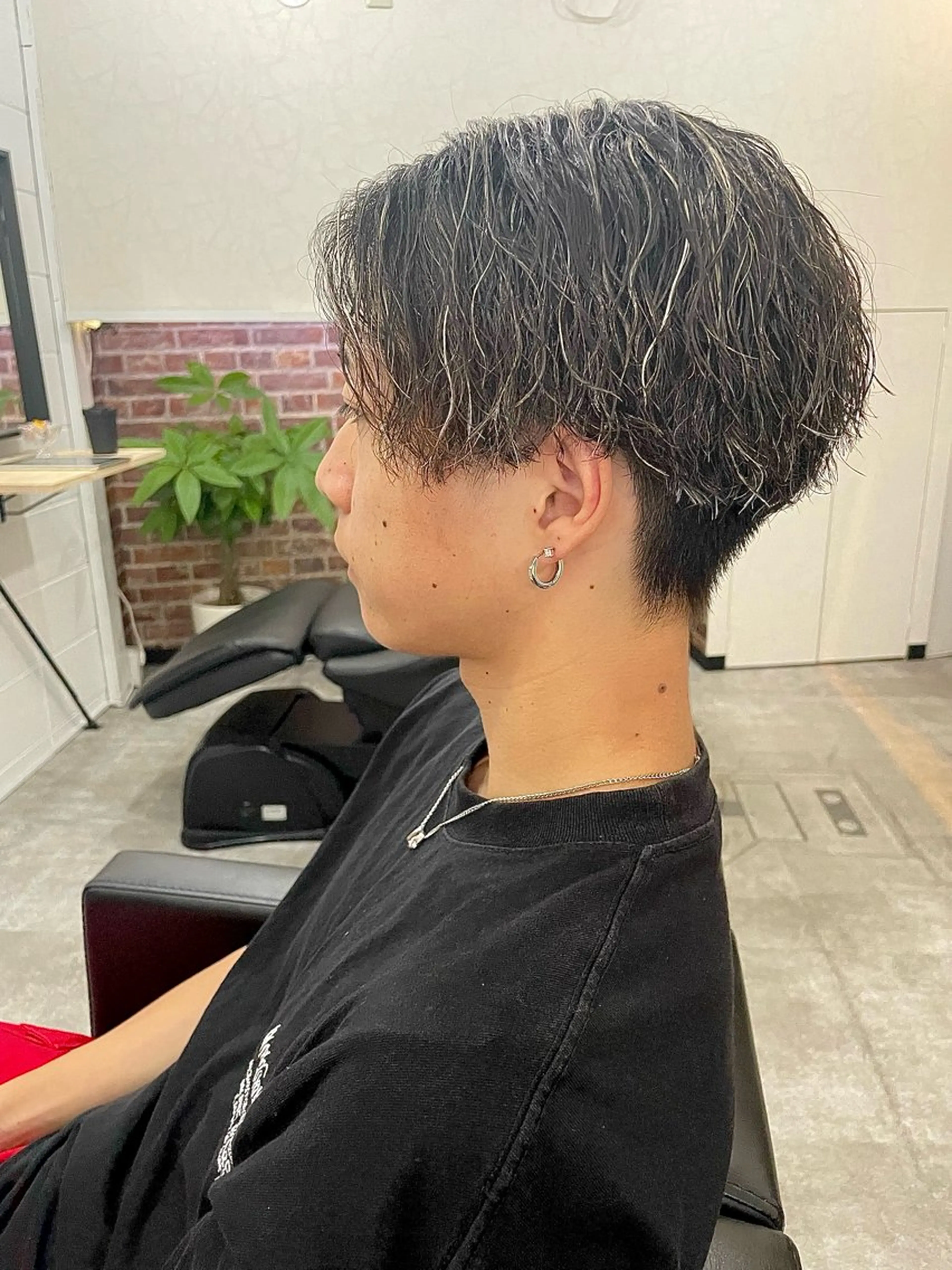 ショート カラー パーマ メンズ メンズハイライト ハイライトカラー ハイライト TETISS所属・💈メンズパーマ 南谷💈のヘアスタイル