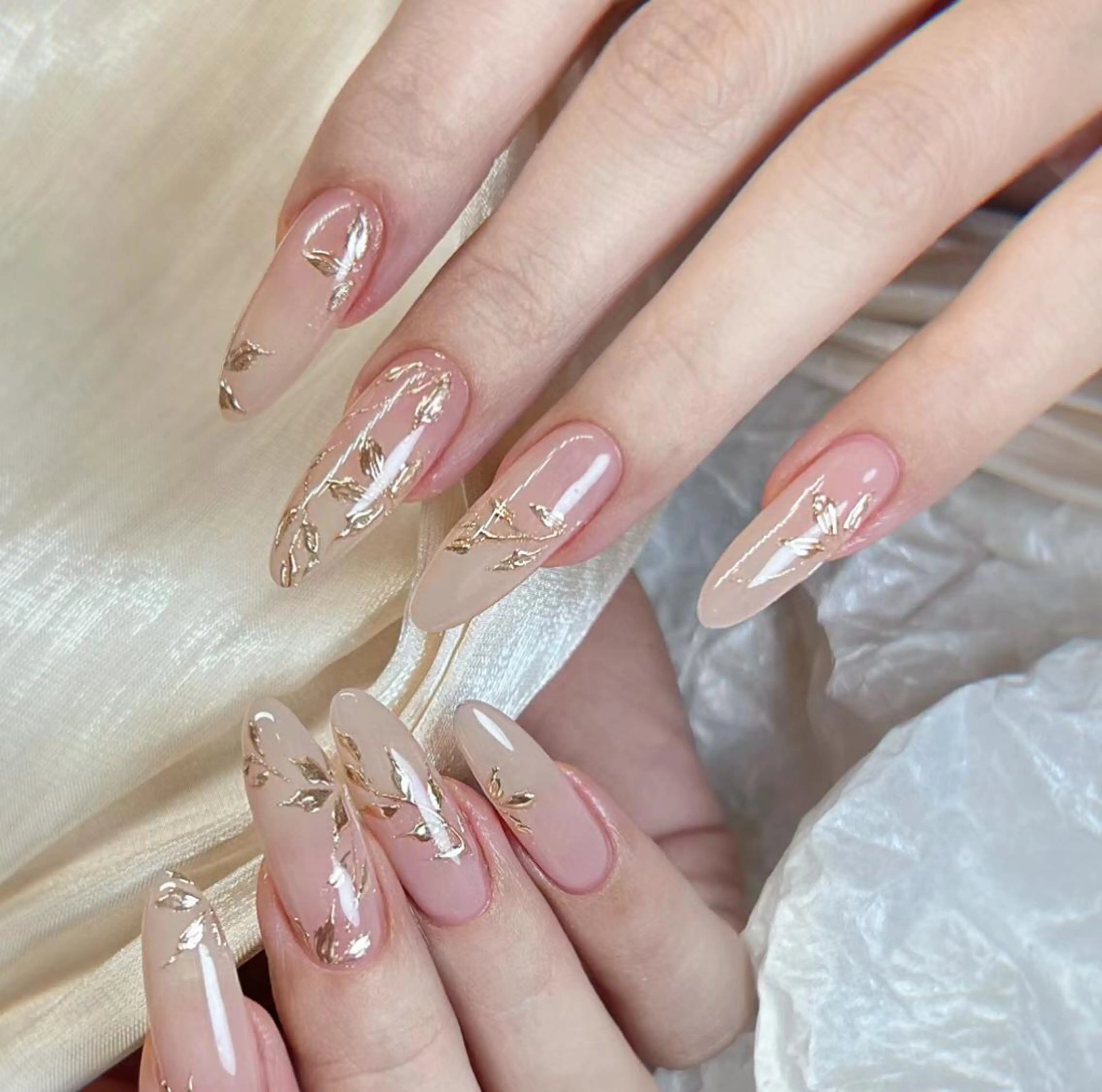 ネイル Rosella Nail Salonのネイルデザイン