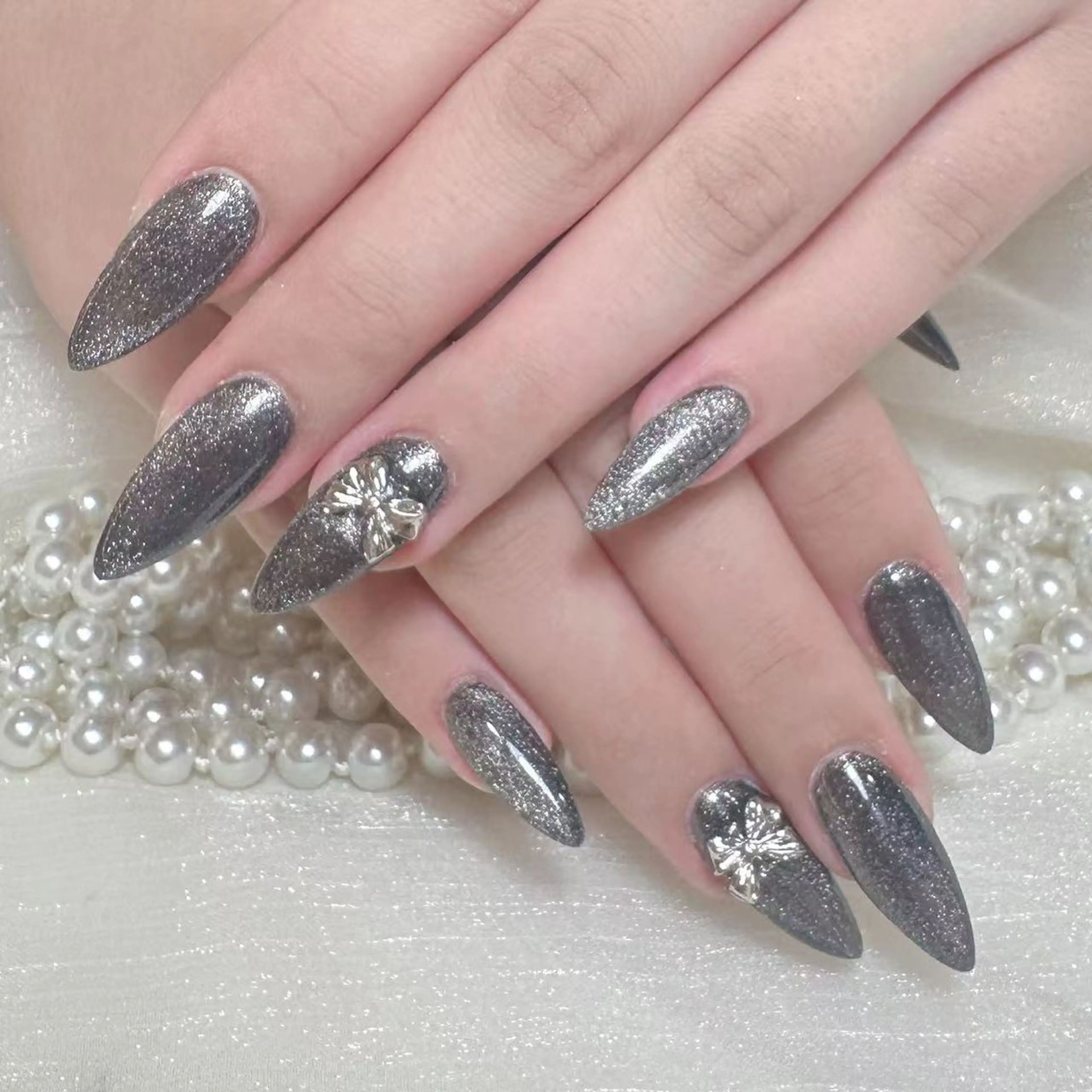 ネイル ハンドネイル ハンドケア BuBu Nail渋谷道玄坂のネイルデザイン
