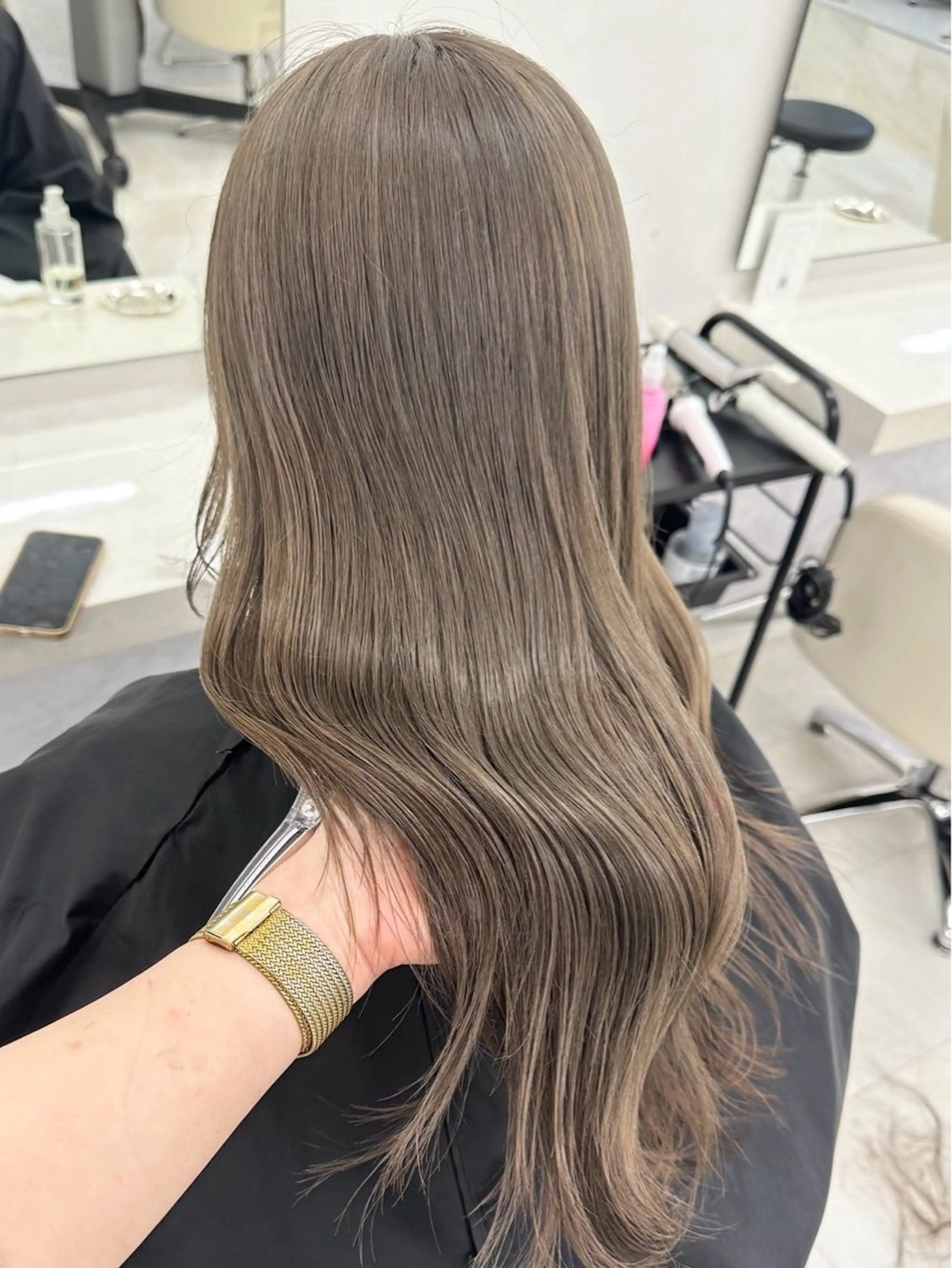 ロング カラー ヘアカラー トリートメント はな　ブリーチ ハイトーン/ 渋谷のヘアスタイル