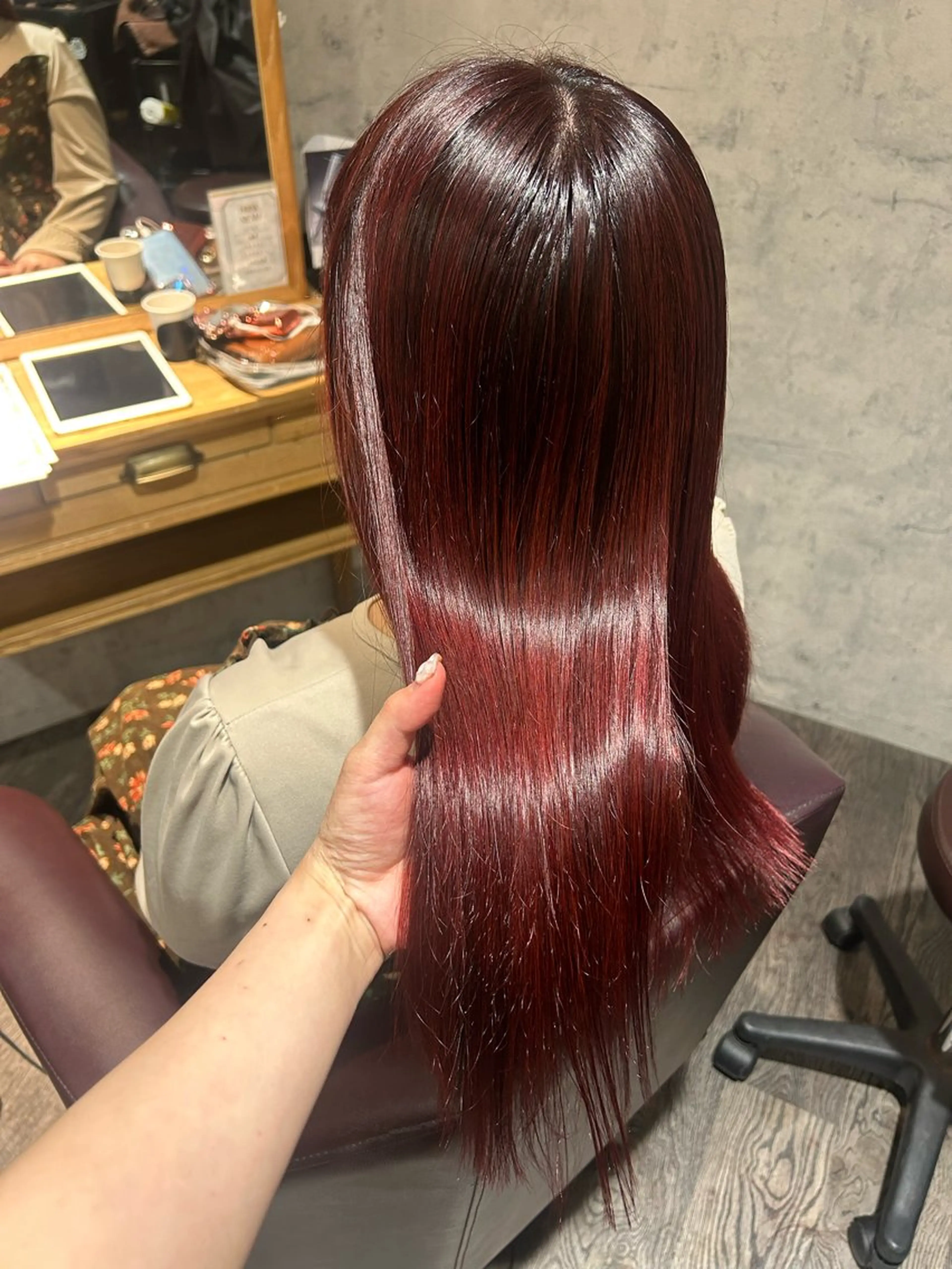 セミロング カラー ブリーチ ダブルカラー ブリーチなしカラー ヘアカラー パーソナルカラー 診断🍀マリンのヘアスタイル
