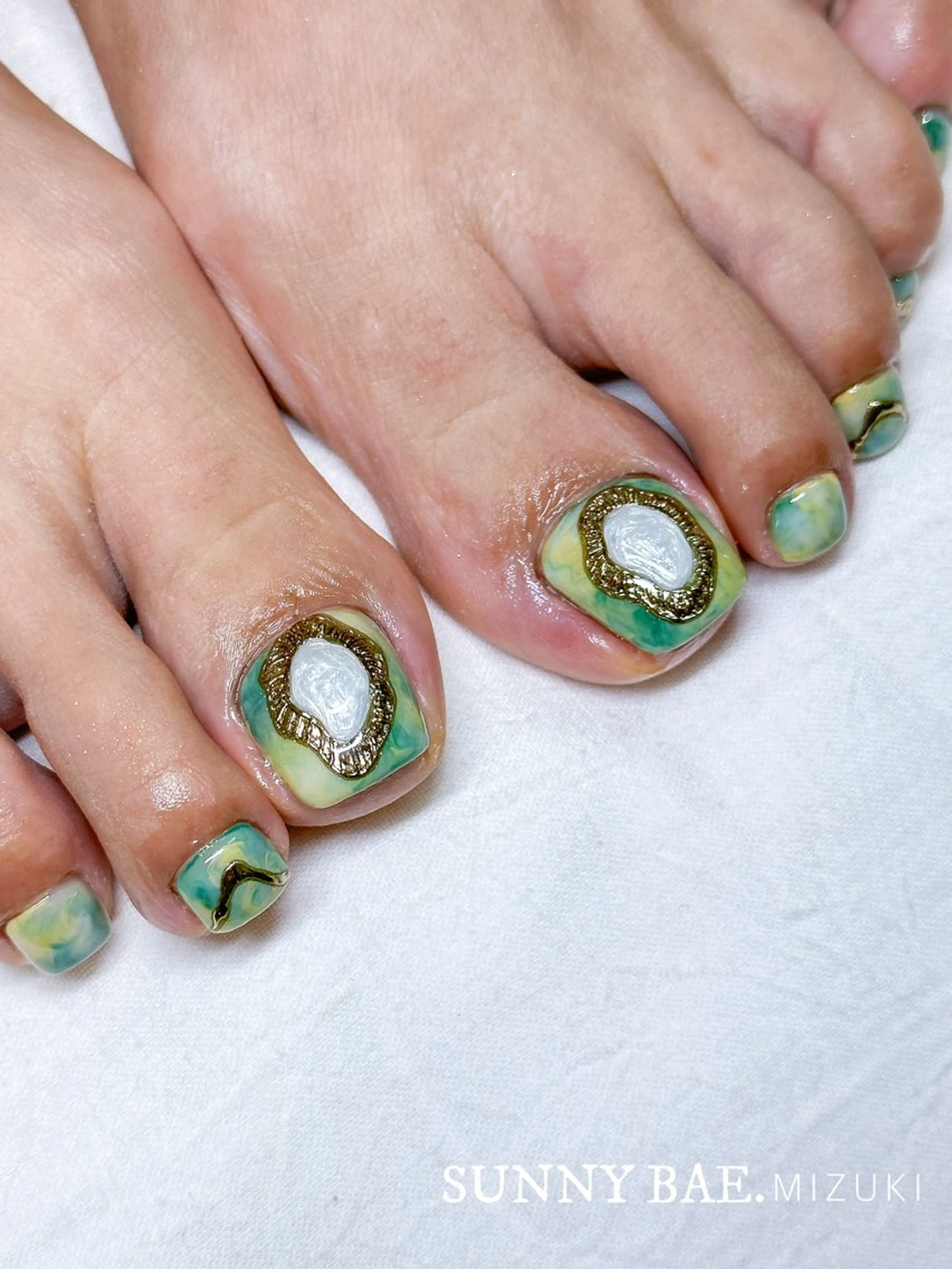 ネイル フットネイル SUNNY BAE. 🌼MIZUKIのネイルデザイン