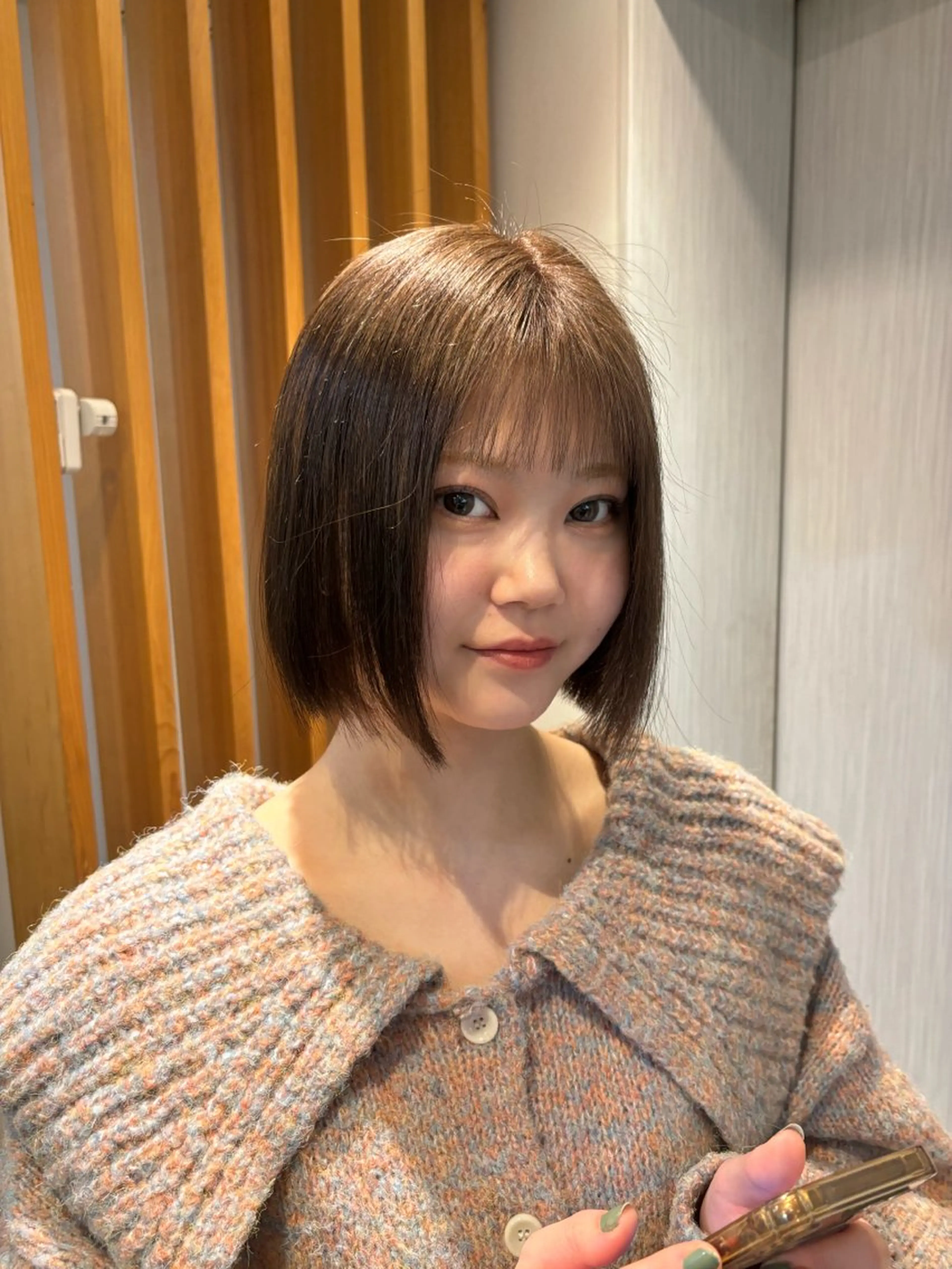 カラー 酒井 菜花のヘアスタイル