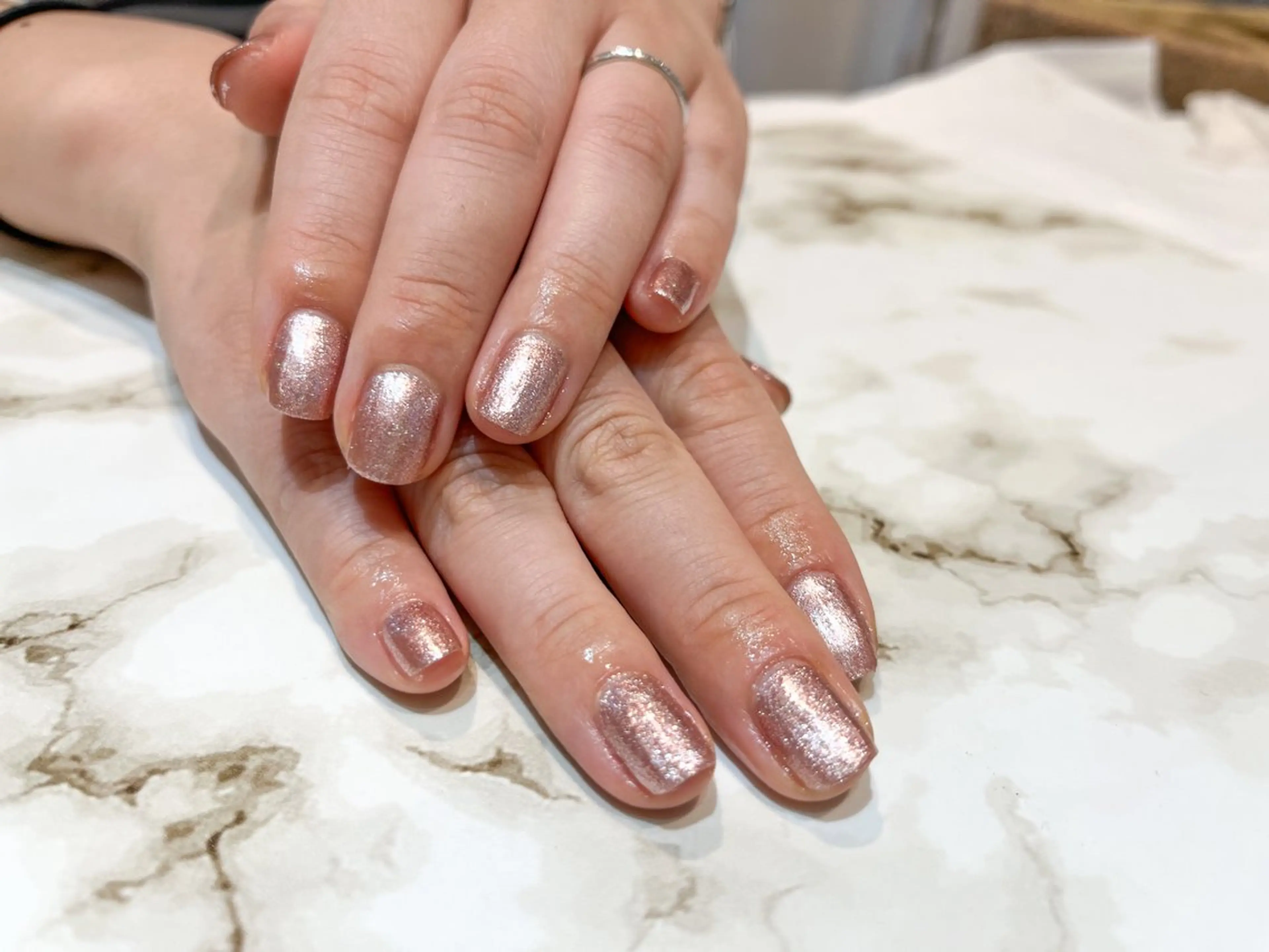 ネイル ワンカラーネイル XXXY'S　COLOR FEEL　facial & nail所属・サイズカラーフィール おまみのエステ・リラクイメージ