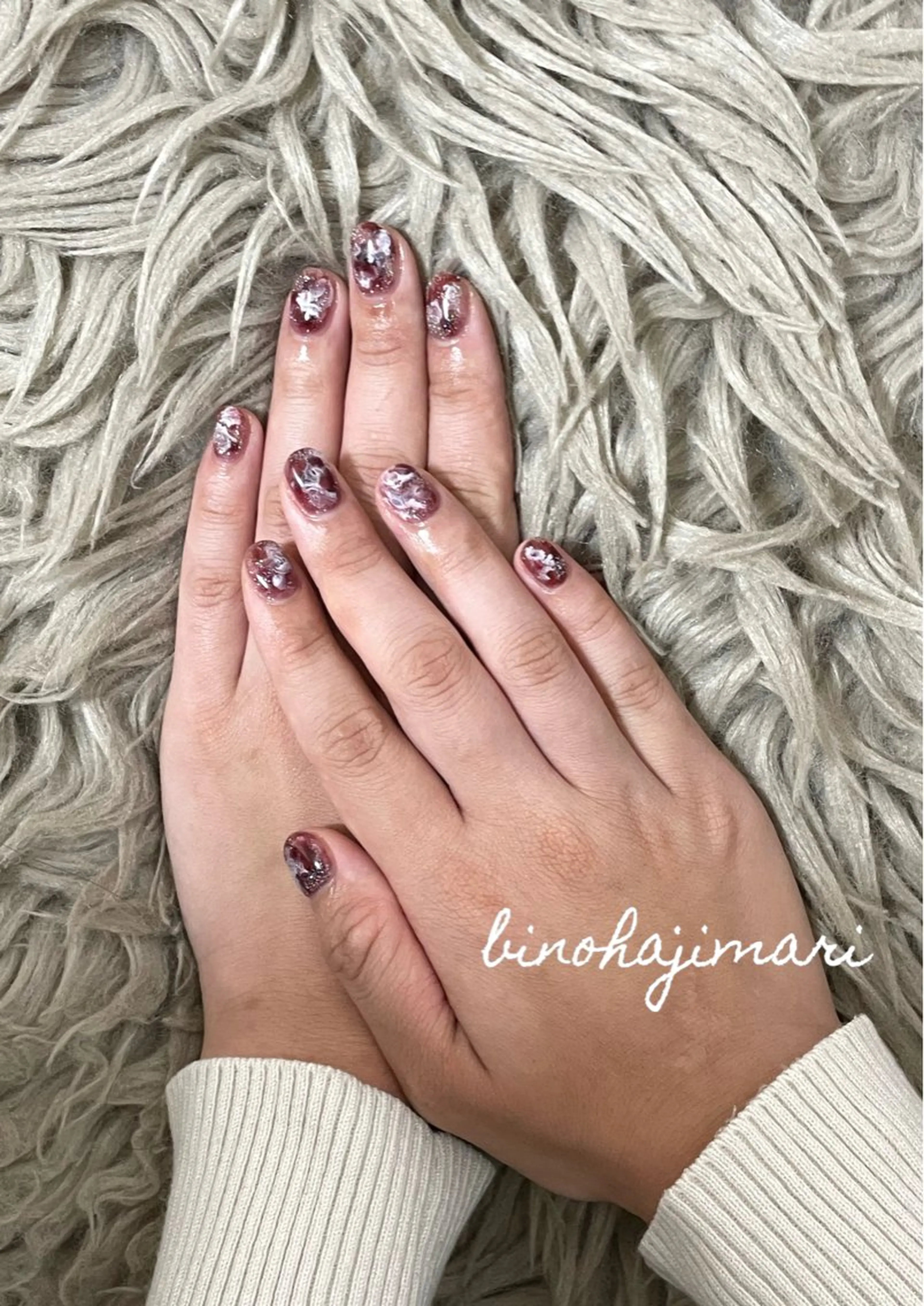 ネイル アートネイル ボルドー フラッシュネイル ラメ(グリッター) ニュアンスネイル ♡Bivi♡自爪に 優しいネイルサロンのネイルデザイン
