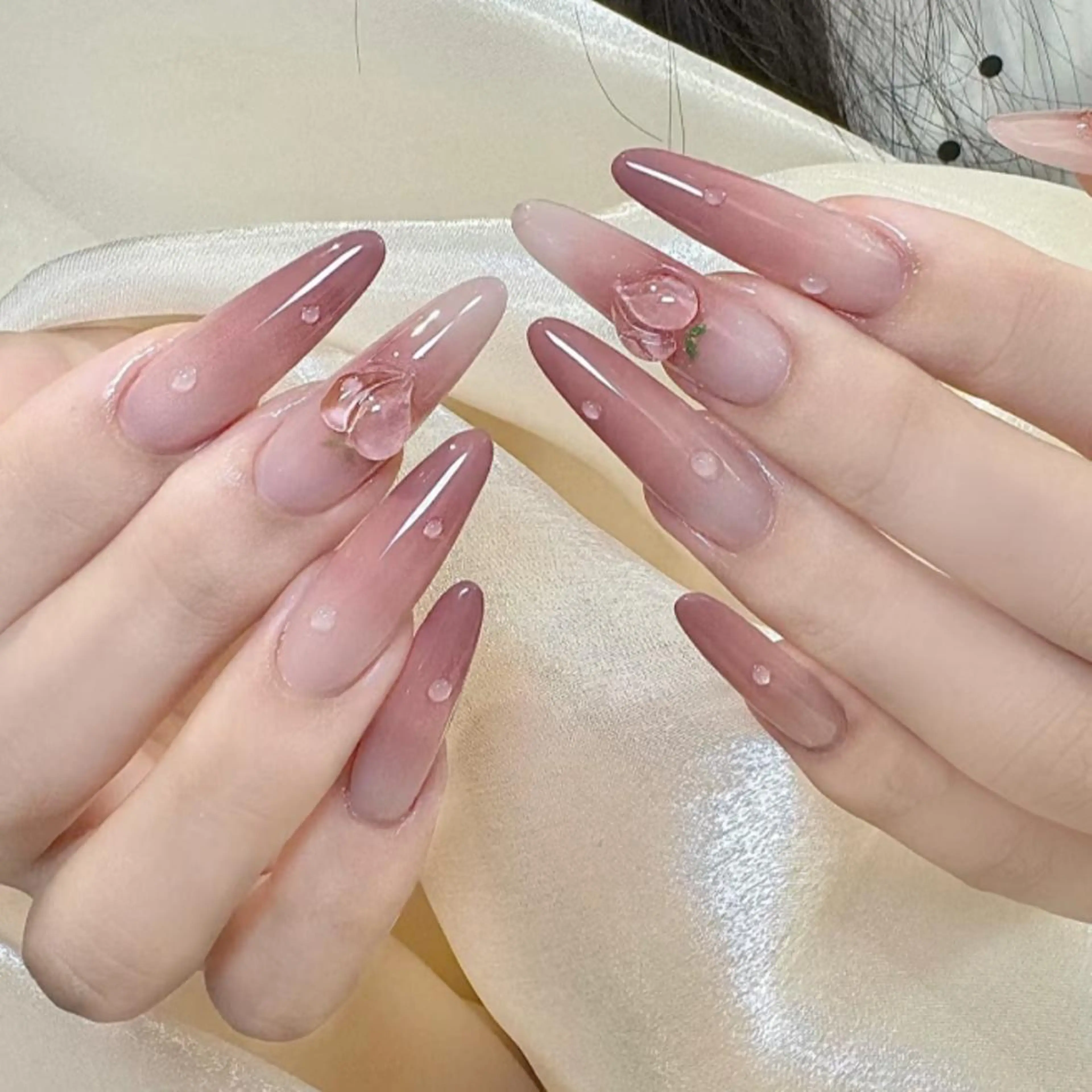 【チップ長さ出し】カラグラ/ラメグラ¥6680(オフ有)の写真