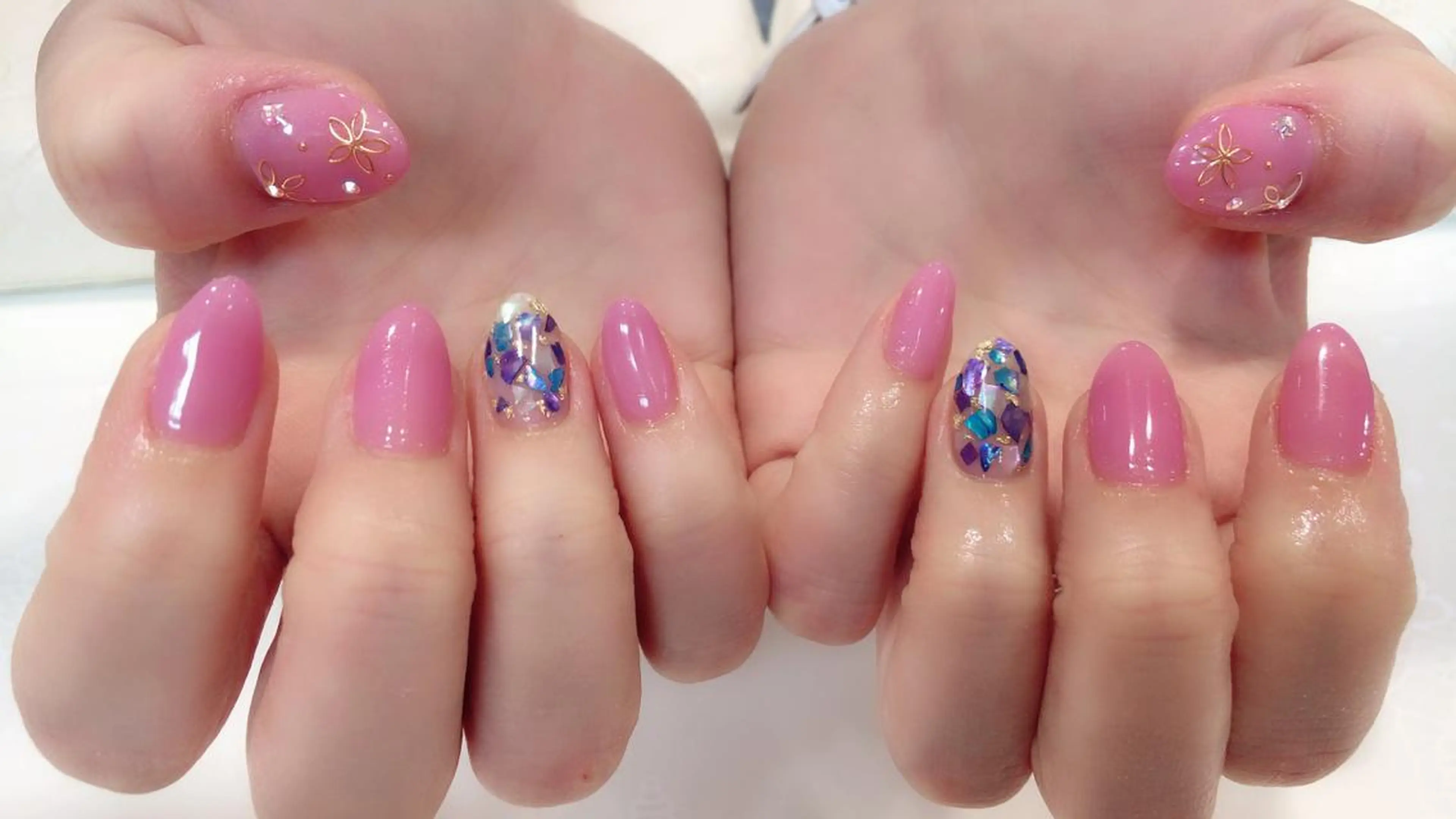 ネイル ハンドネイル フジタ エリカのネイルデザイン