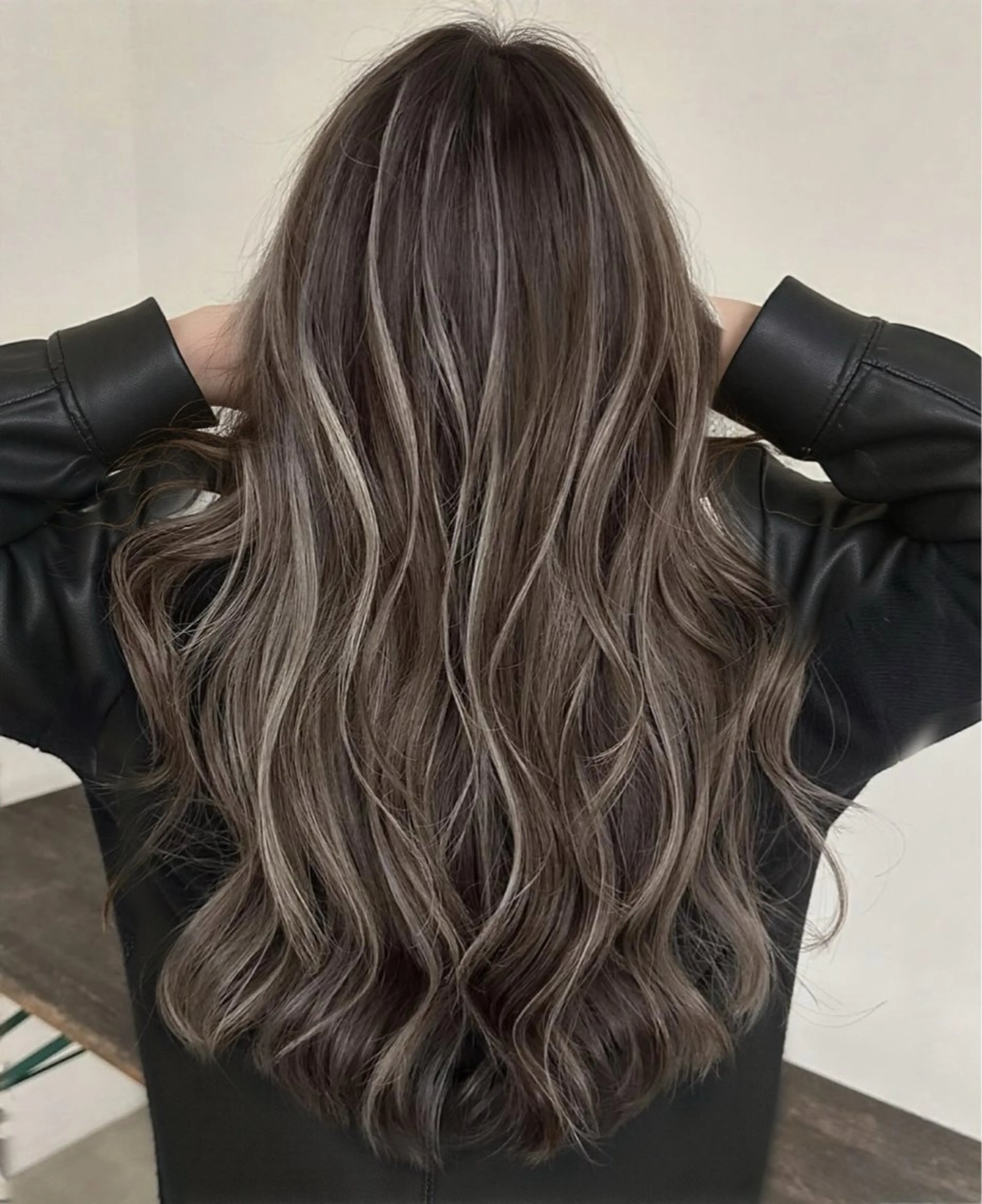 カラー カット ヘアカラー レイヤーカット🤍 seriraのヘアスタイル