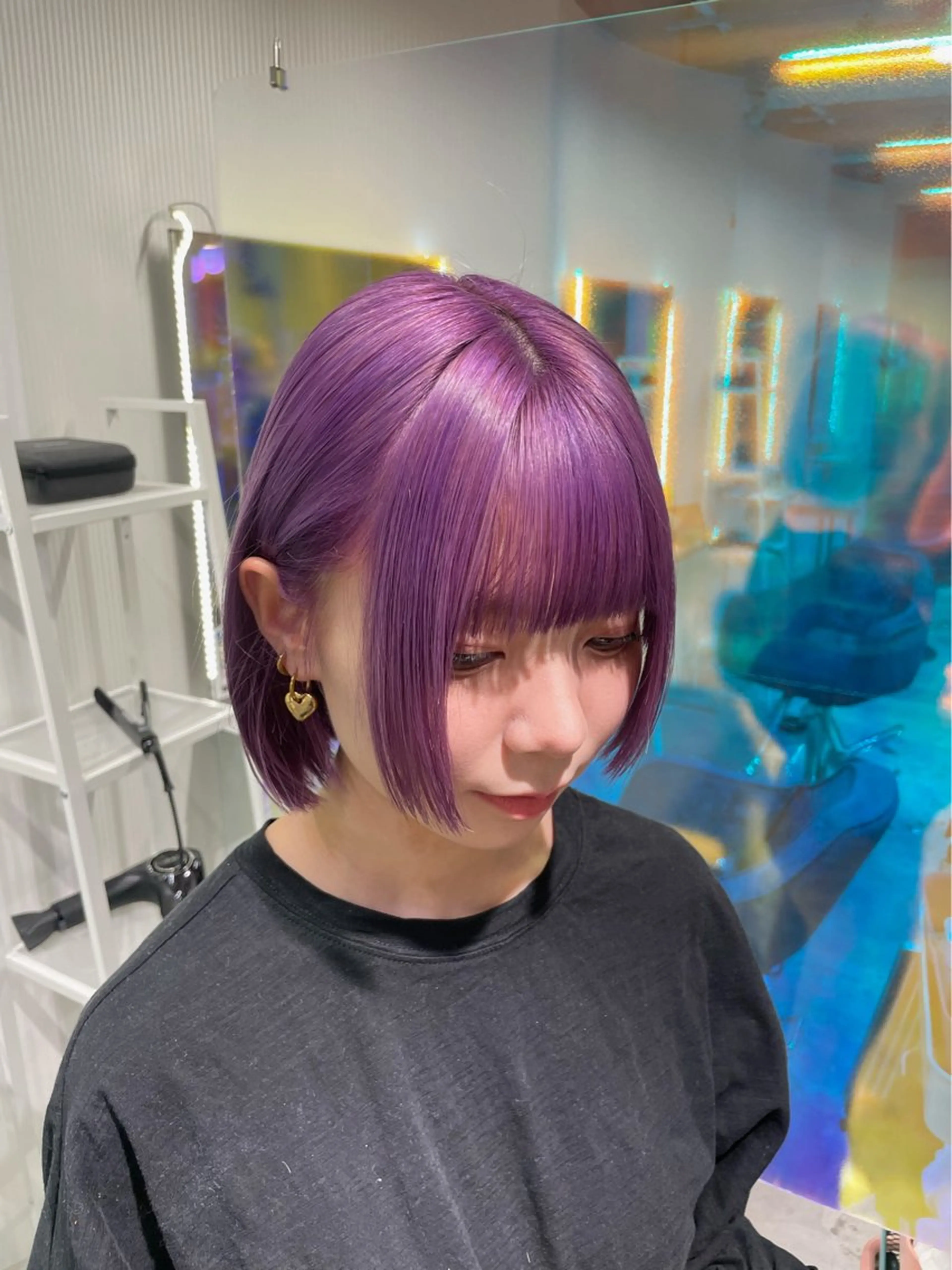 ショート カラー バイオレットカラー ヘアカラー 安井まゆ _Box mico.のヘアスタイル