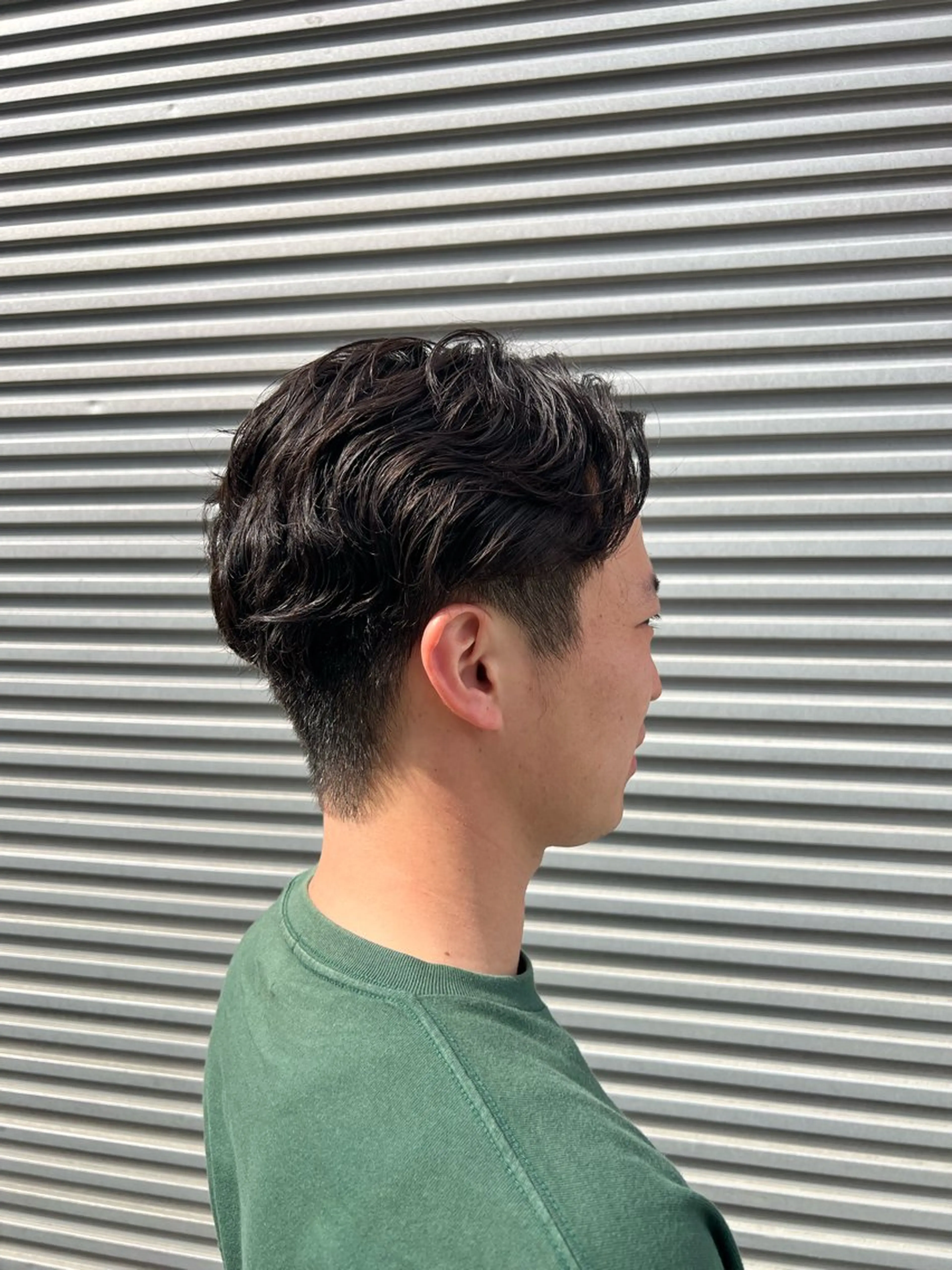ロング カラー カット パーマ ☘️折戸結菜☘️ ハイトーンカラーのヘアスタイル