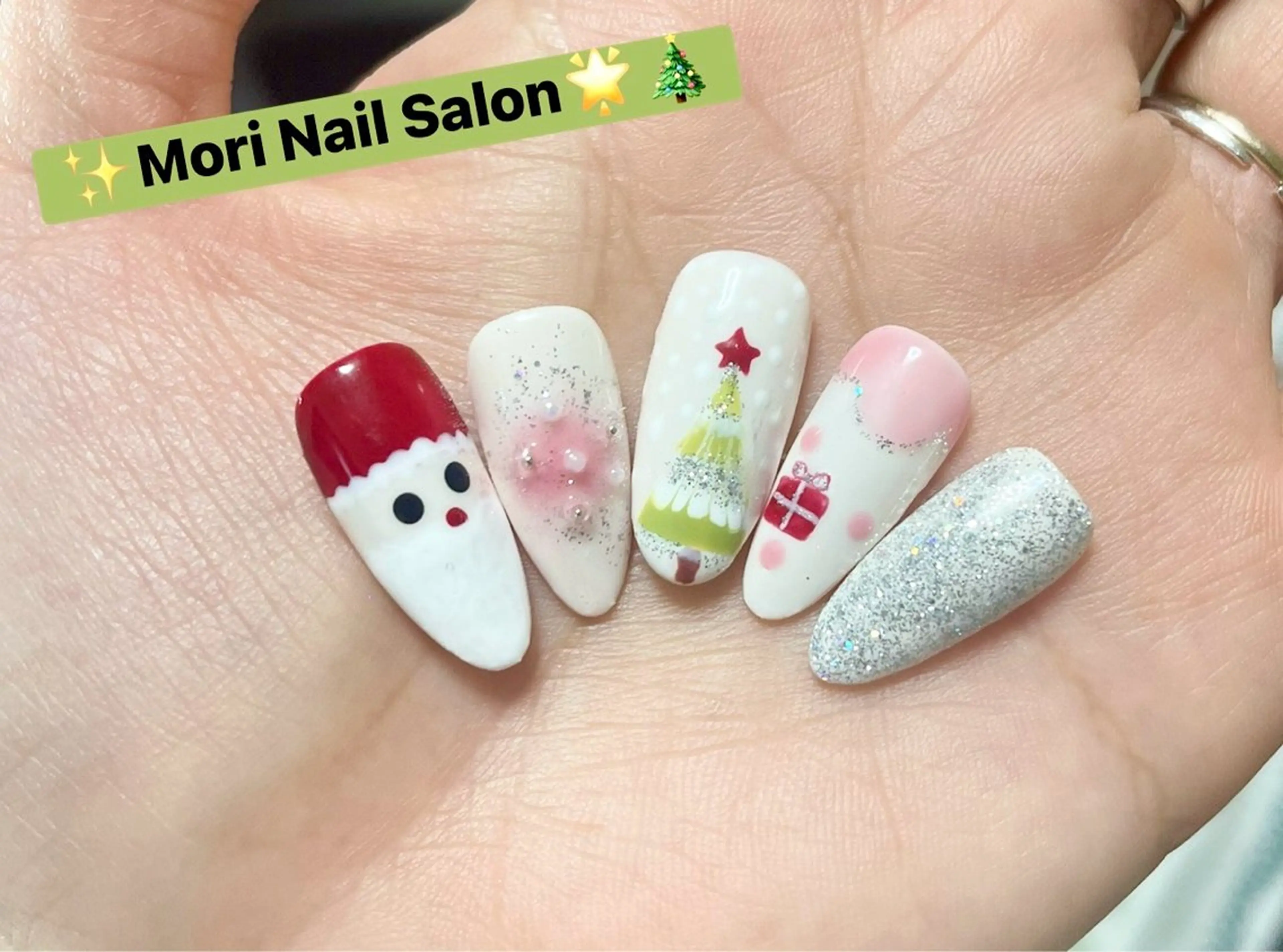 ネイル 冬ネイル クリスマス MORI ネイルのネイルデザイン