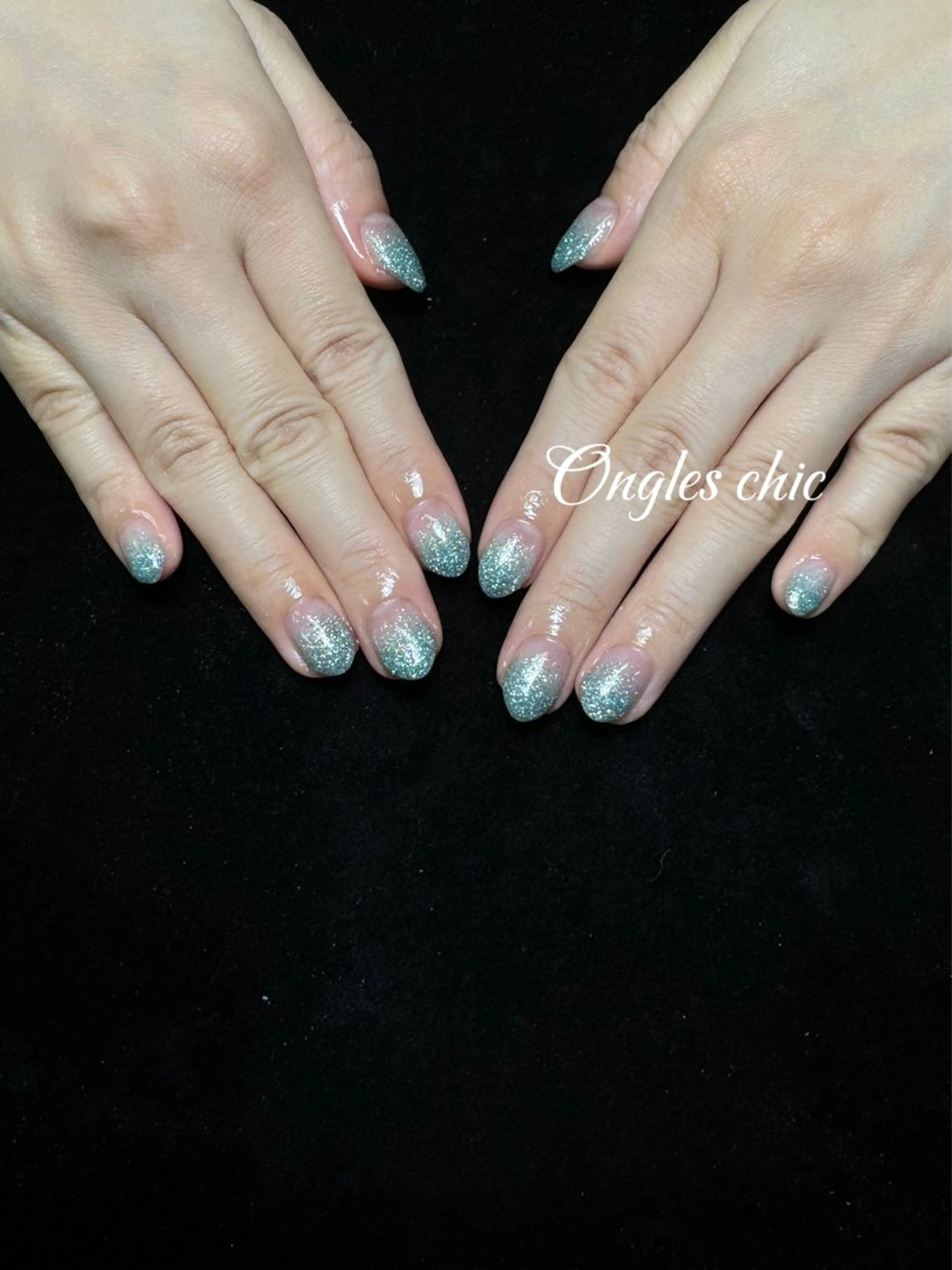 ネイル ハンドネイル ongles chicのネイルデザイン