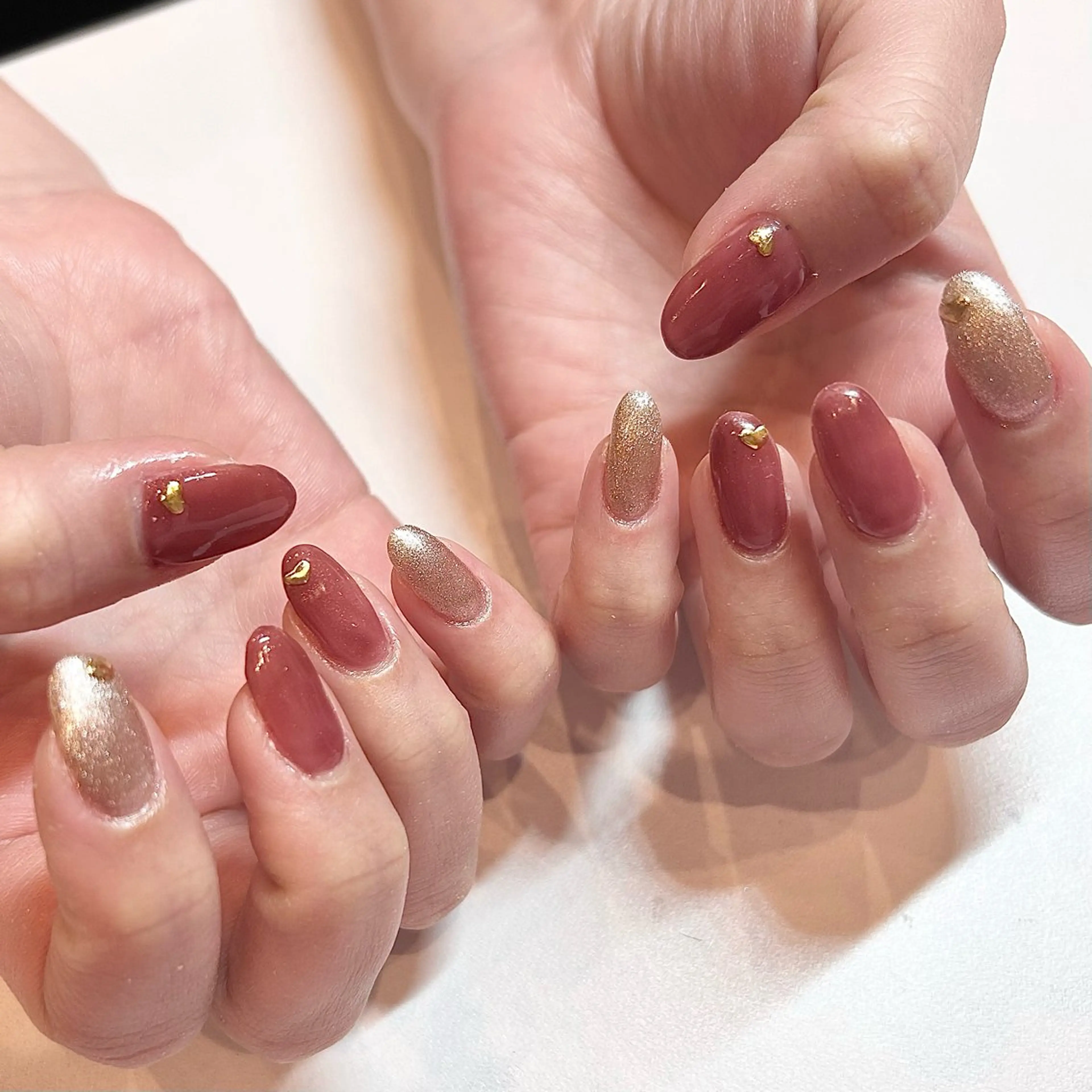 ネイル OfHAIR自由が丘WEST店所属・🪐ほそだ ひとみ🪐のマツエク・マツパデザイン