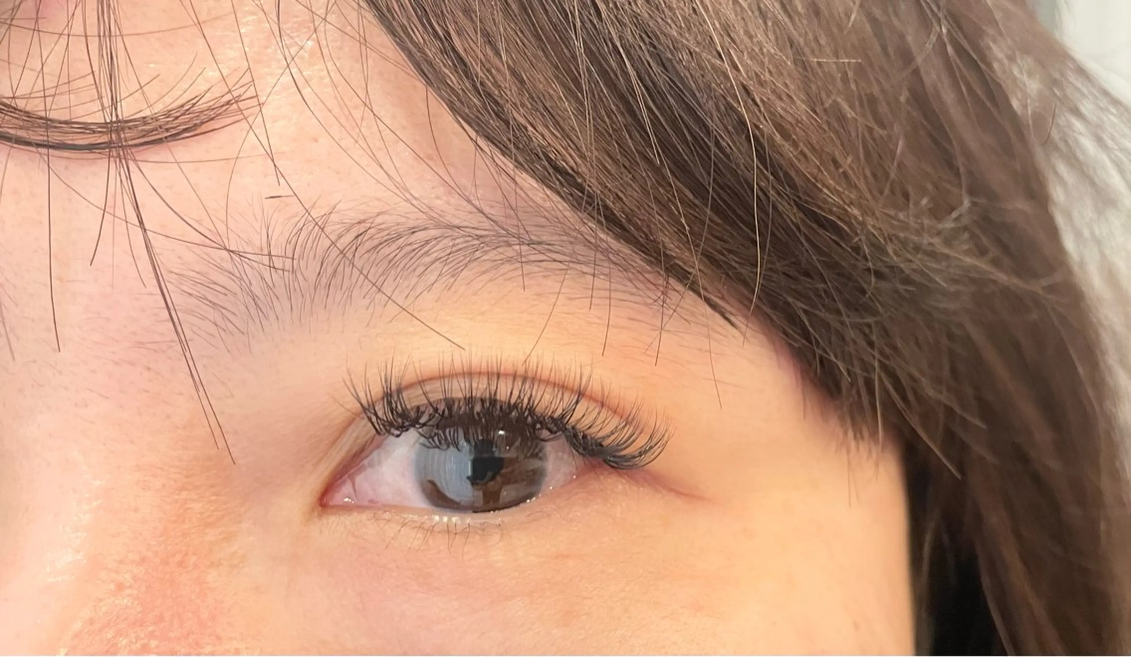 マツエク・マツパ ボリュームラッシュ eight たまプラーザ　ニイナのマツエク・マツパデザイン