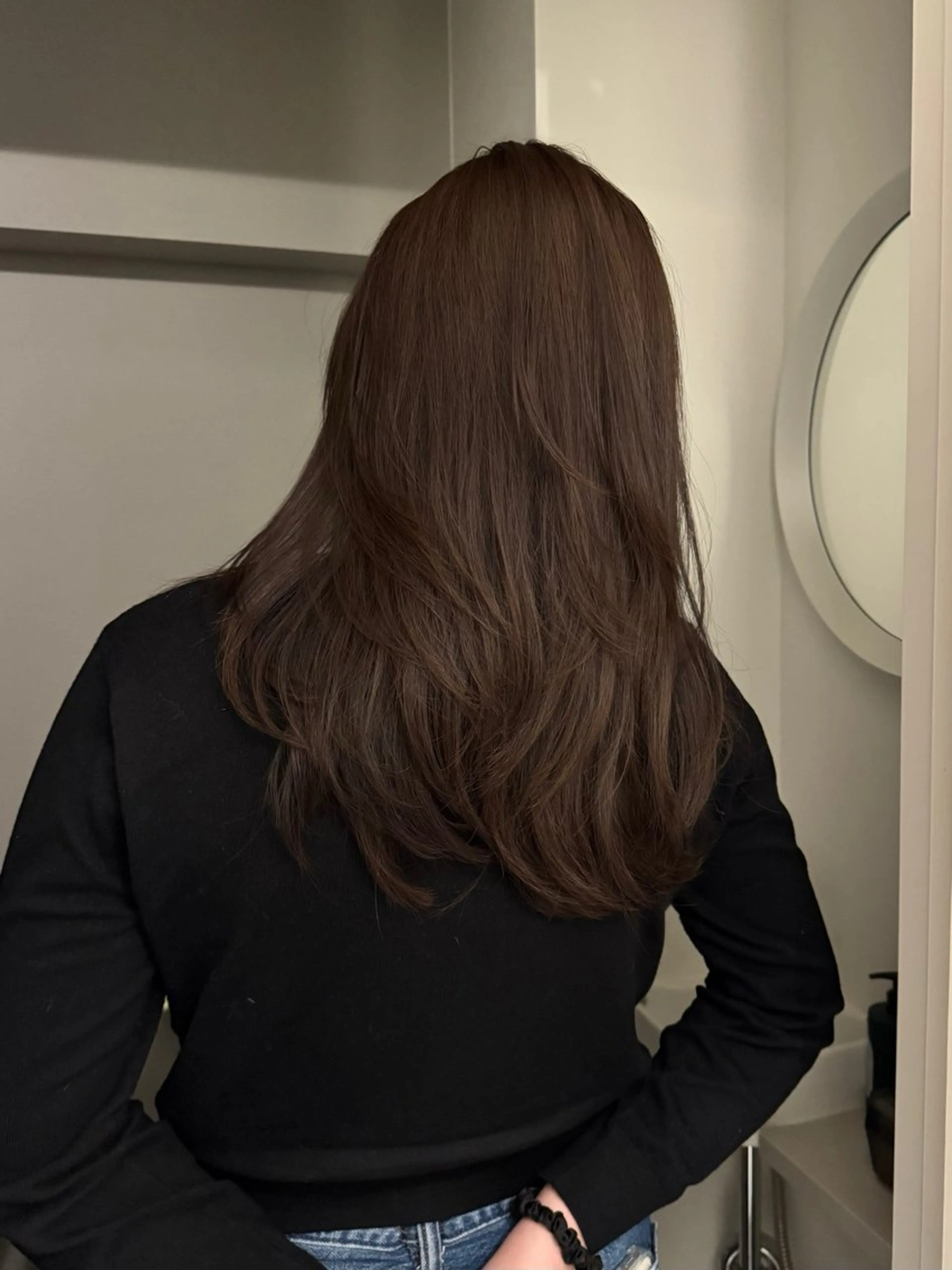 ミディアム カラー ヘアアレンジ ベージュカラー ブリーチ ブリーチなしカラー カット ヘアカラー トリートメント お呼ばれヘアアレンジ mina🌷のヘアスタイル