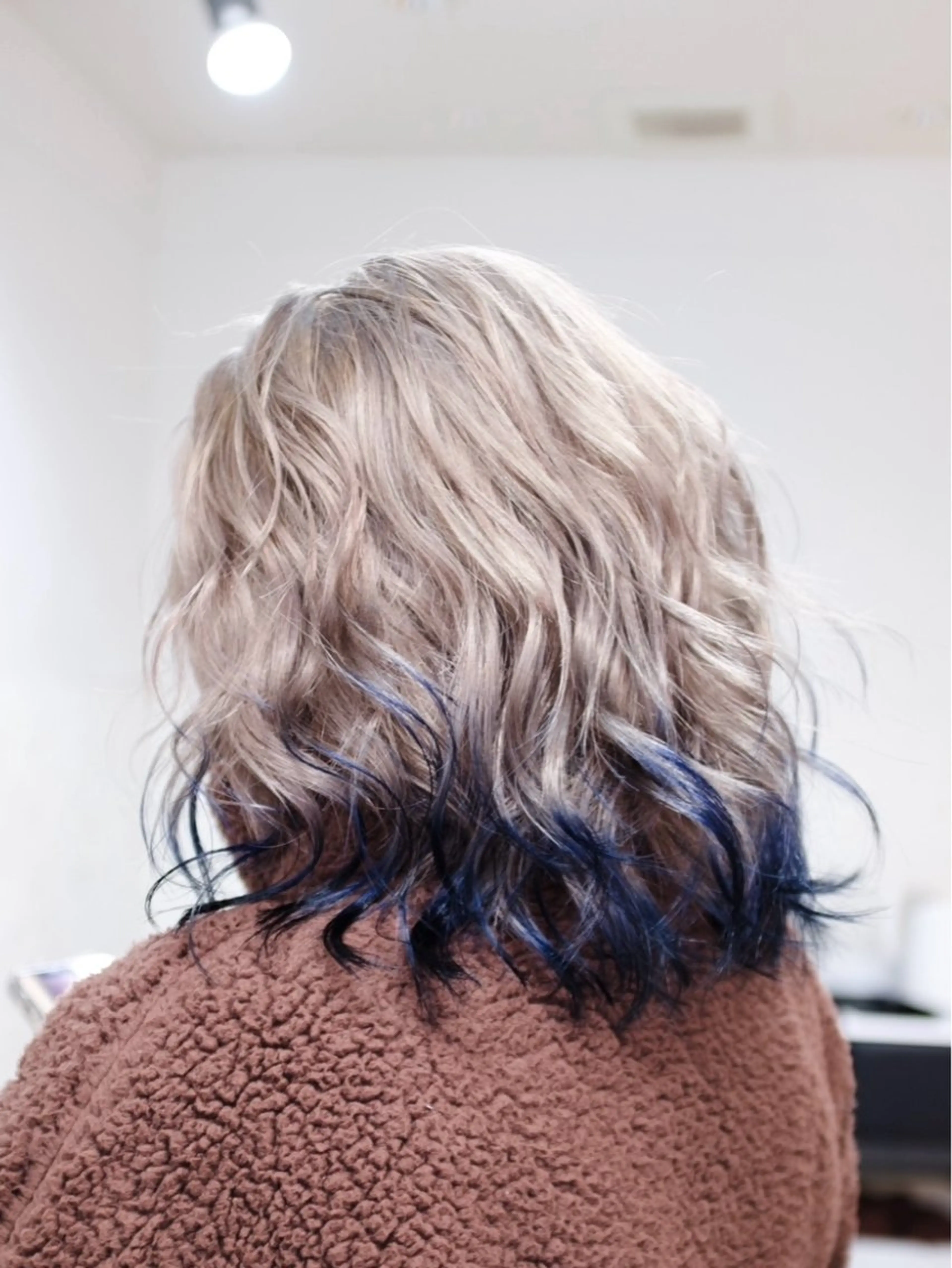 セミロング カラー ヘアアレンジ ヘアカラー トリートメント ハイトーン/デザイン カラー/あおいのヘアスタイル