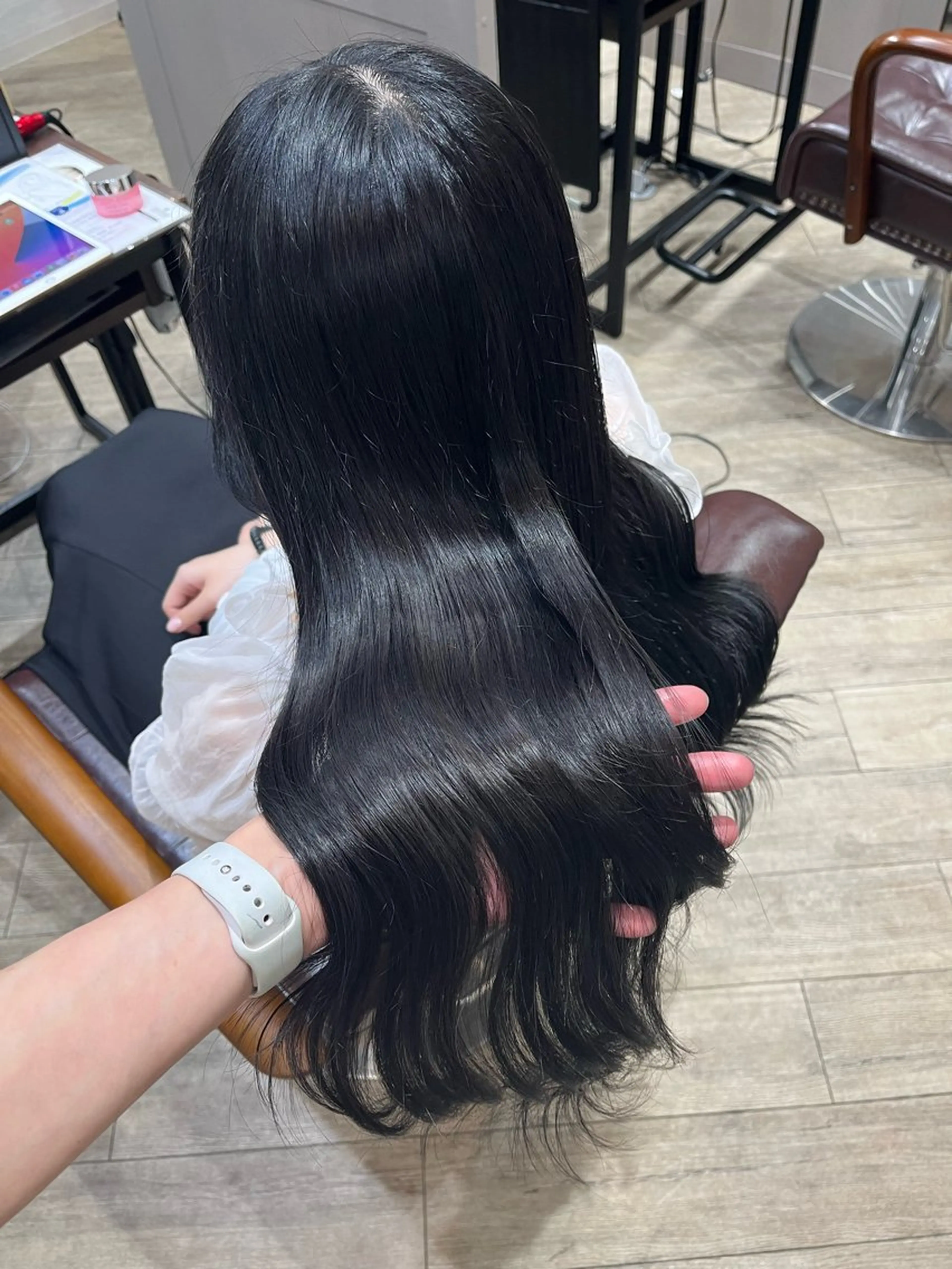 ロング カラー アッシュ ラベンダーカラー ラベンダーアッシュ カット ヘアカラー トリートメント 🫧ぷる艶カラー🫧 Yuubi🦩のヘアスタイル