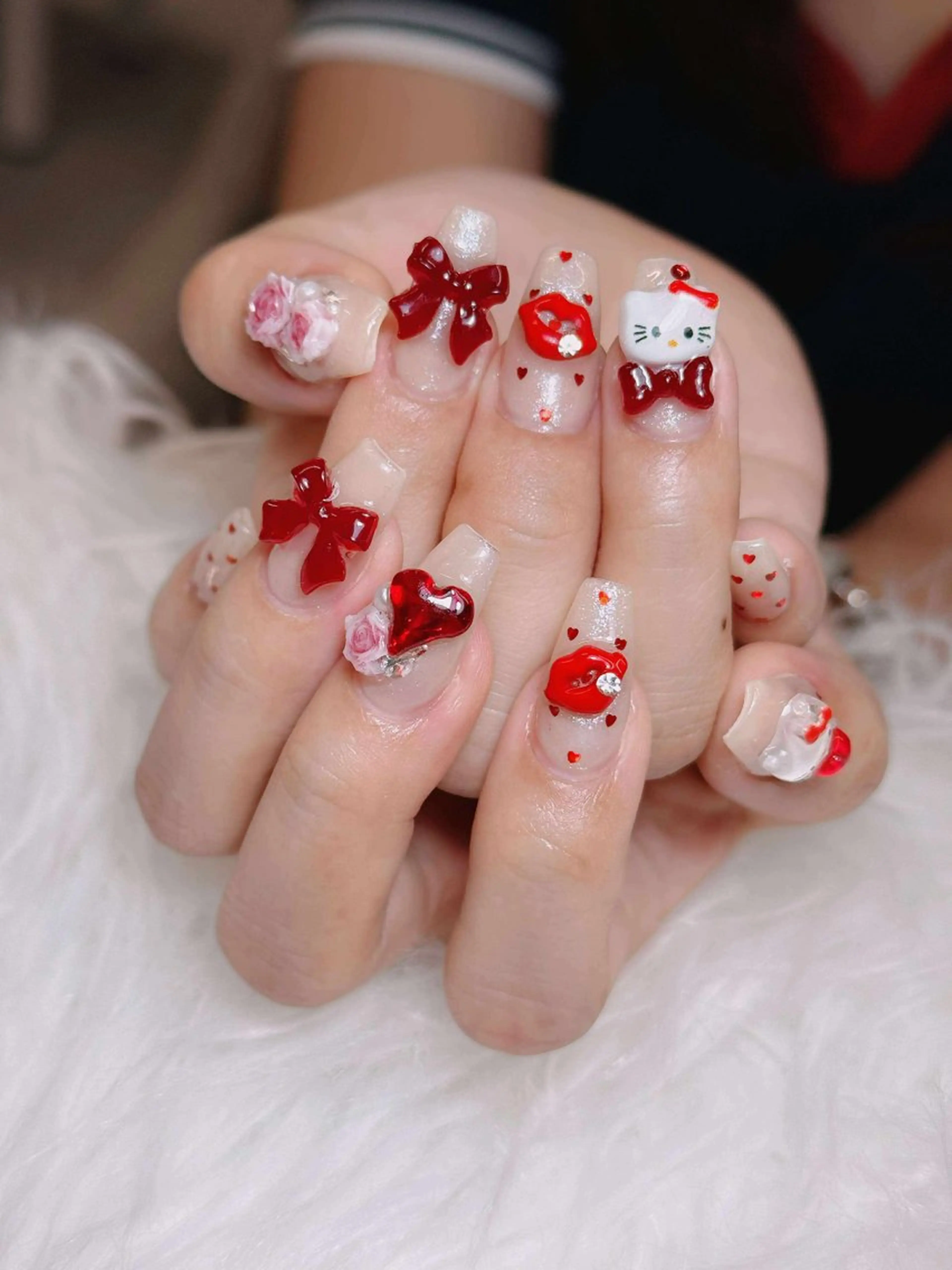 ネイル オーロラネイル チークネイル フットネイル フレンチネイル 韓国ネイル ハンドネイル Lumi Nailのネイルデザイン