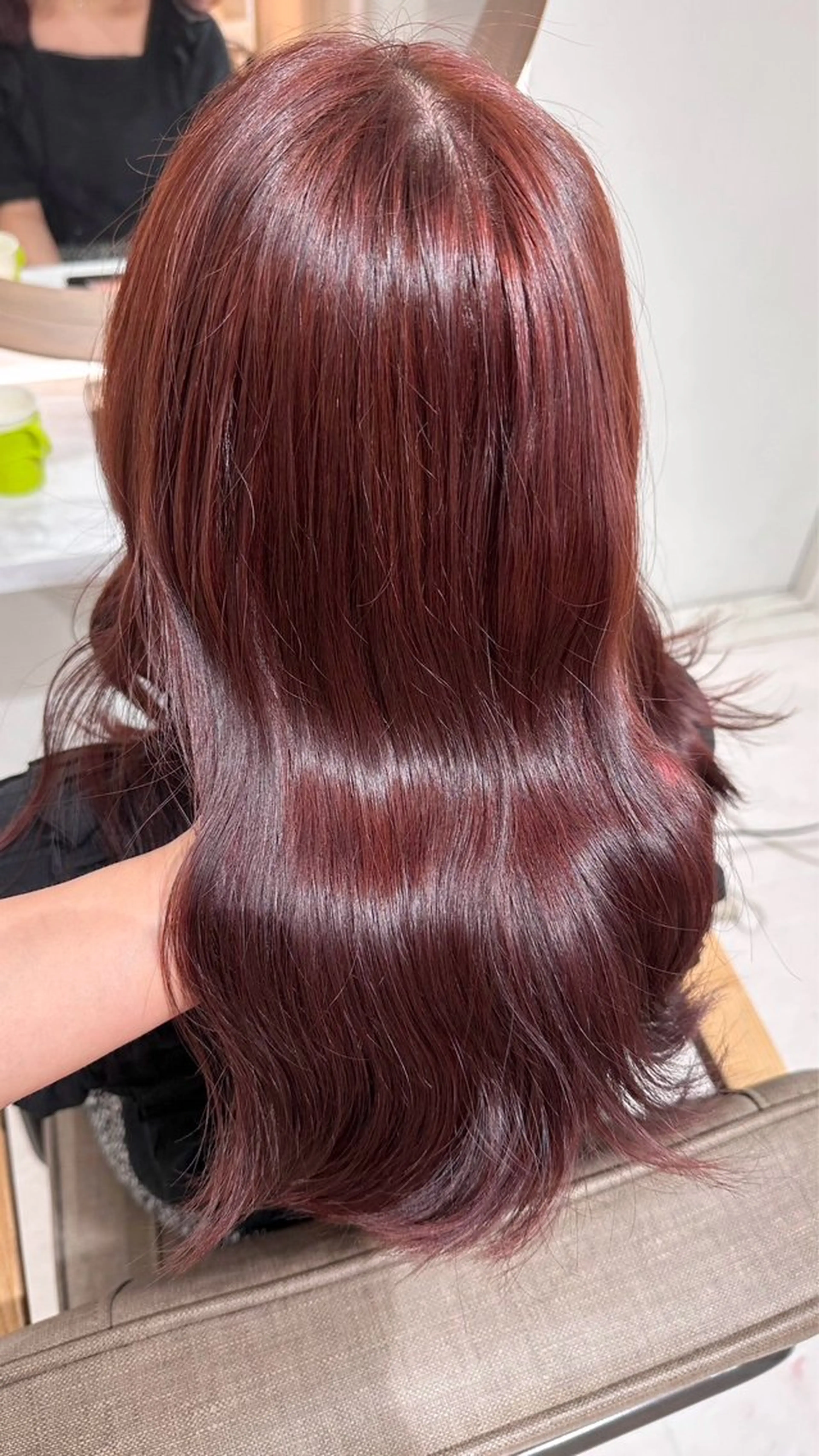 カラー ブラウンカラー ピンクカラー 瀬戸 杏珠のヘアスタイル