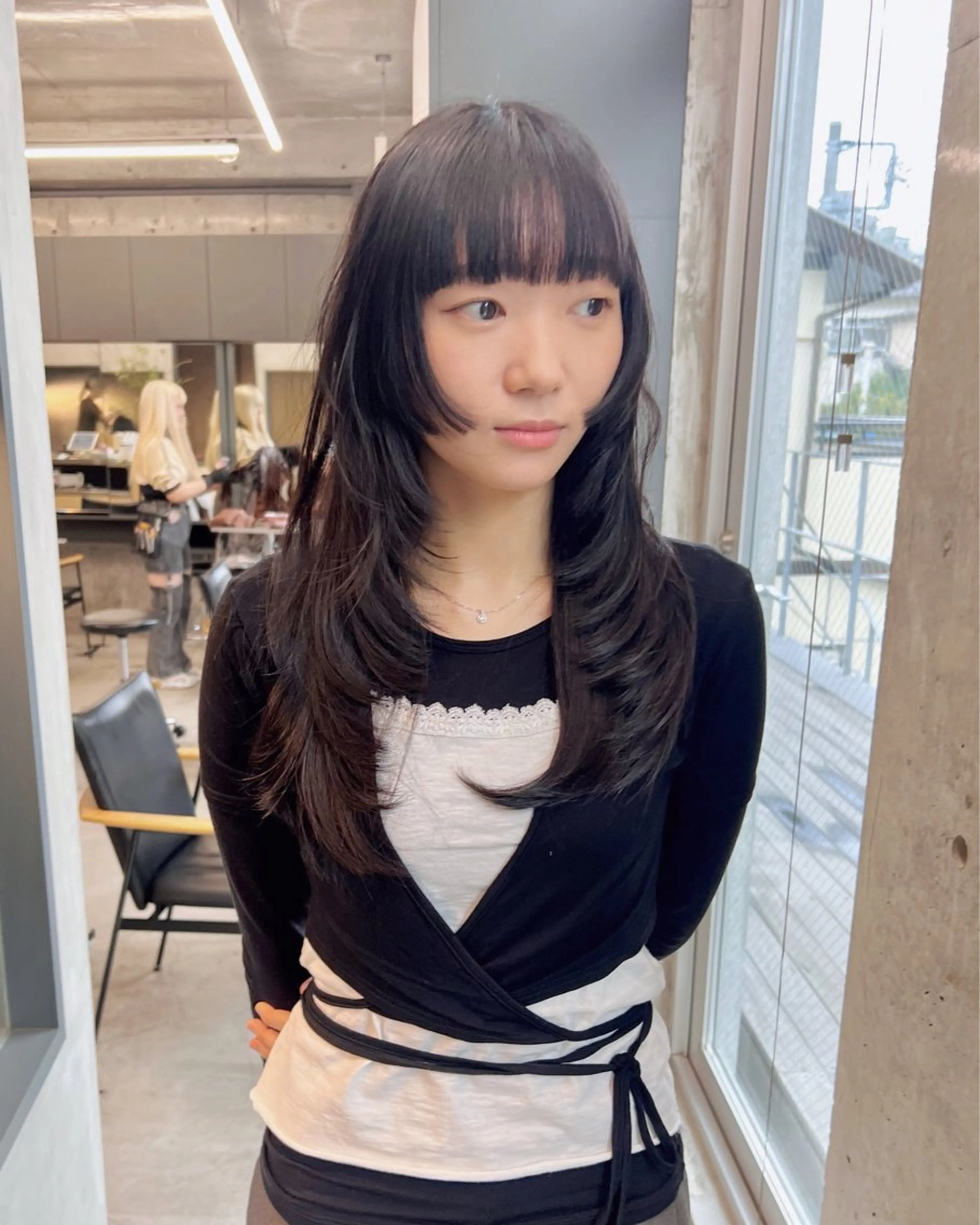 ミディアム レイヤーカット カット sakoda shunkiのヘアスタイル