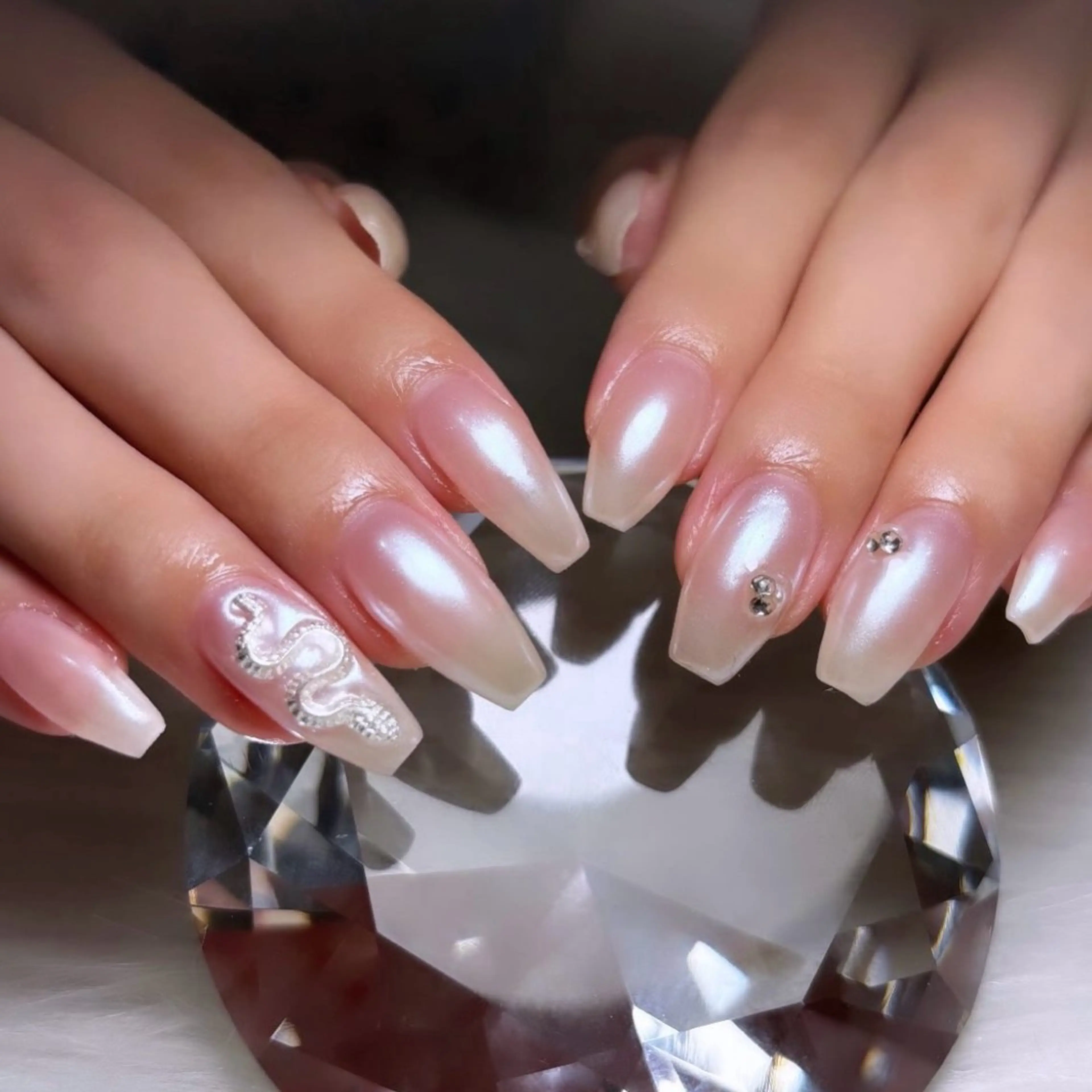 ネイル ハンドネイル RE:Bonn所属・salon re:bonnのネイルデザイン