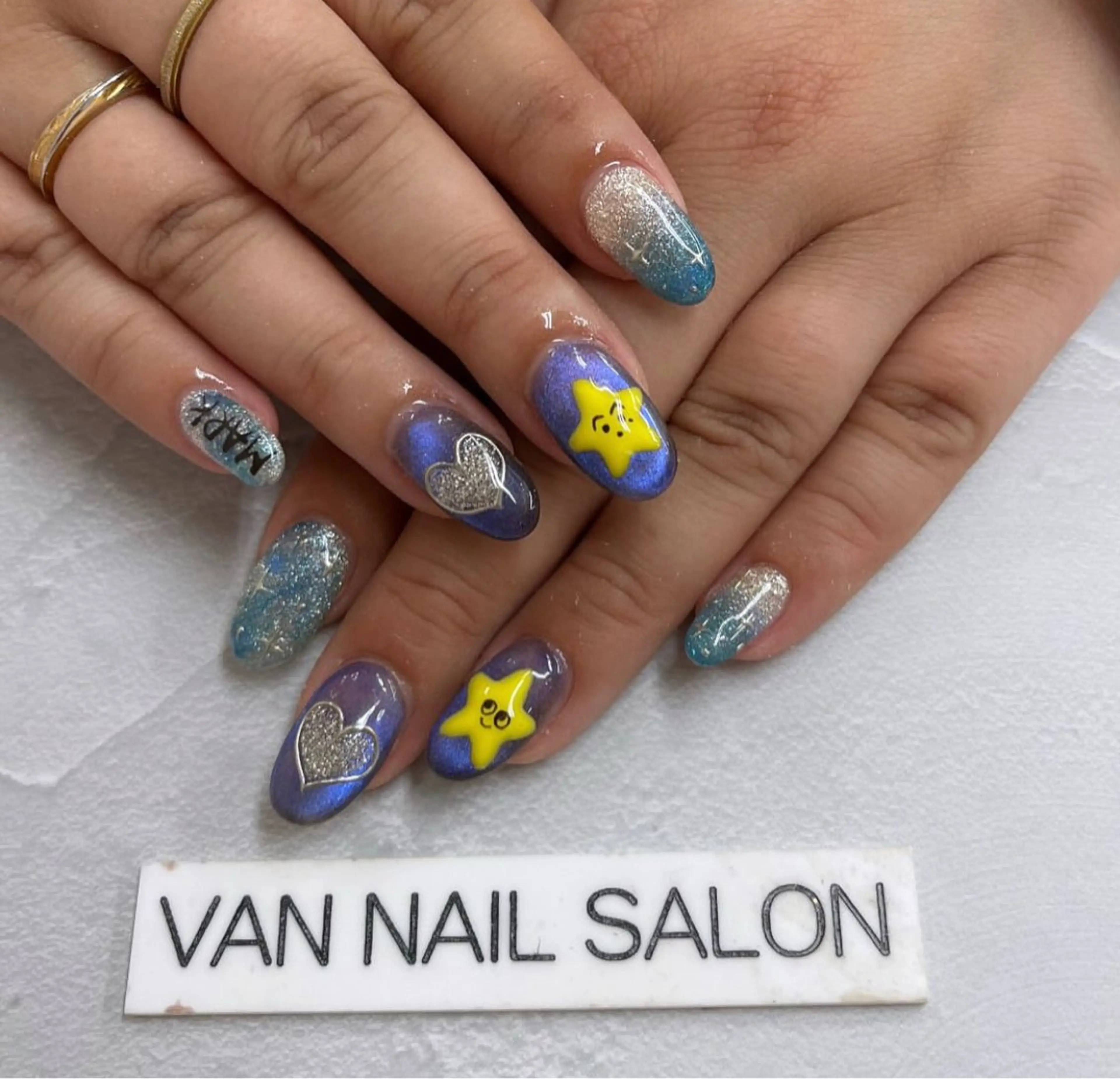 ネイル ハンドネイル Van Nail 本厚木店所属・Van Nail Salonのネイルデザイン