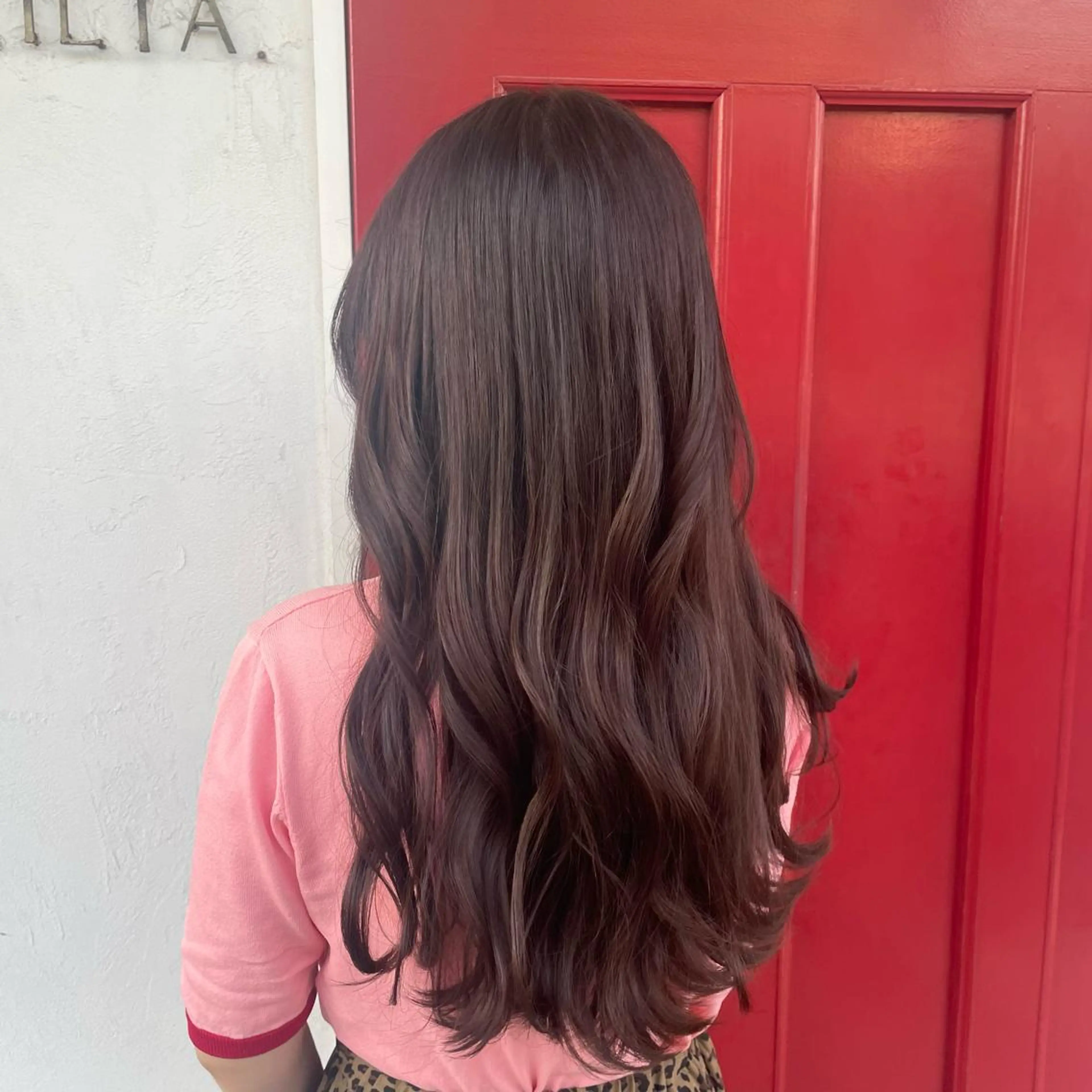 ロング 阿部 胡春のヘアスタイル