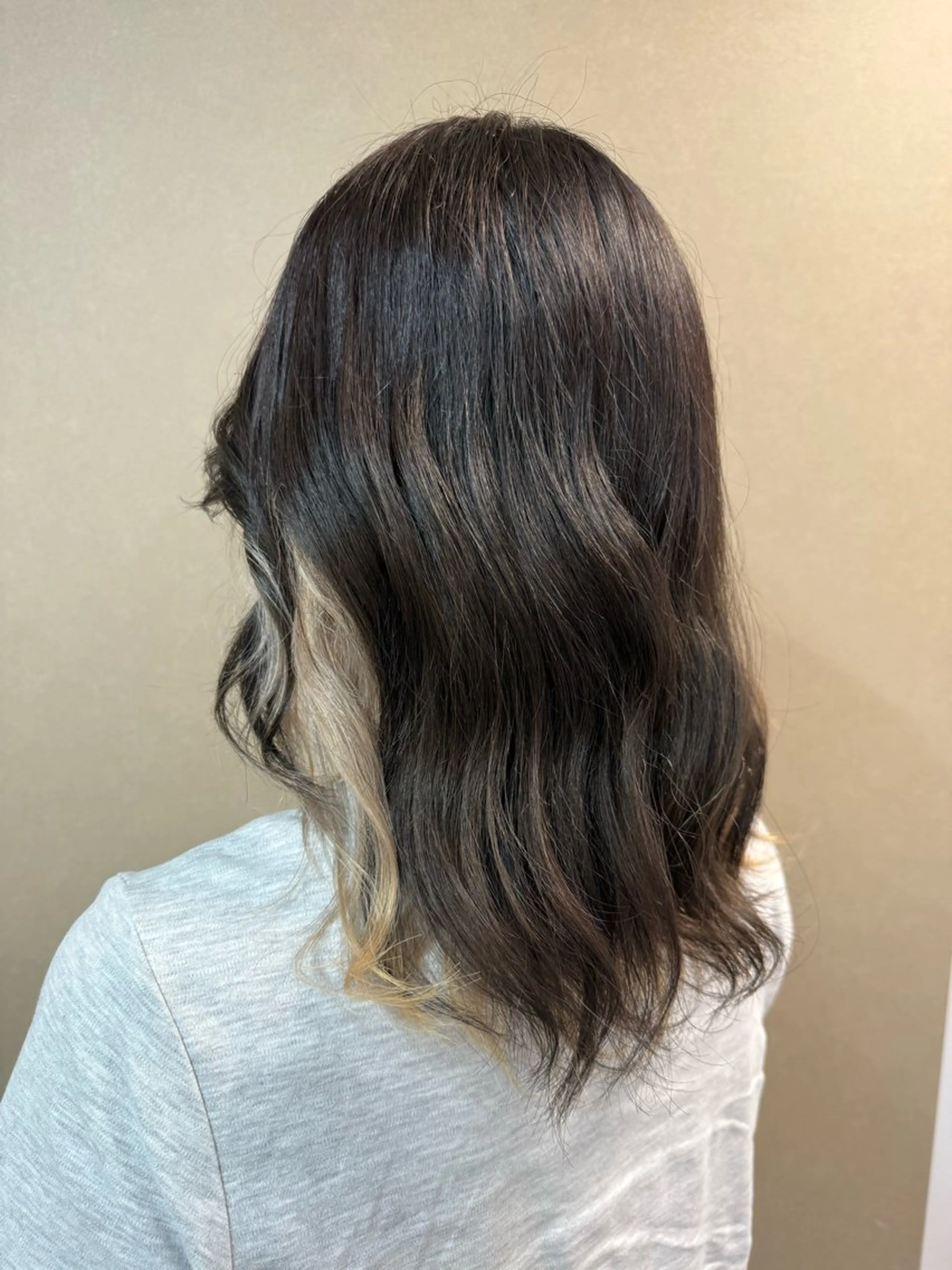 【ブリーチ込み】 インナーカラー or イヤリングカラー + ワンカラー 🎨♡の写真