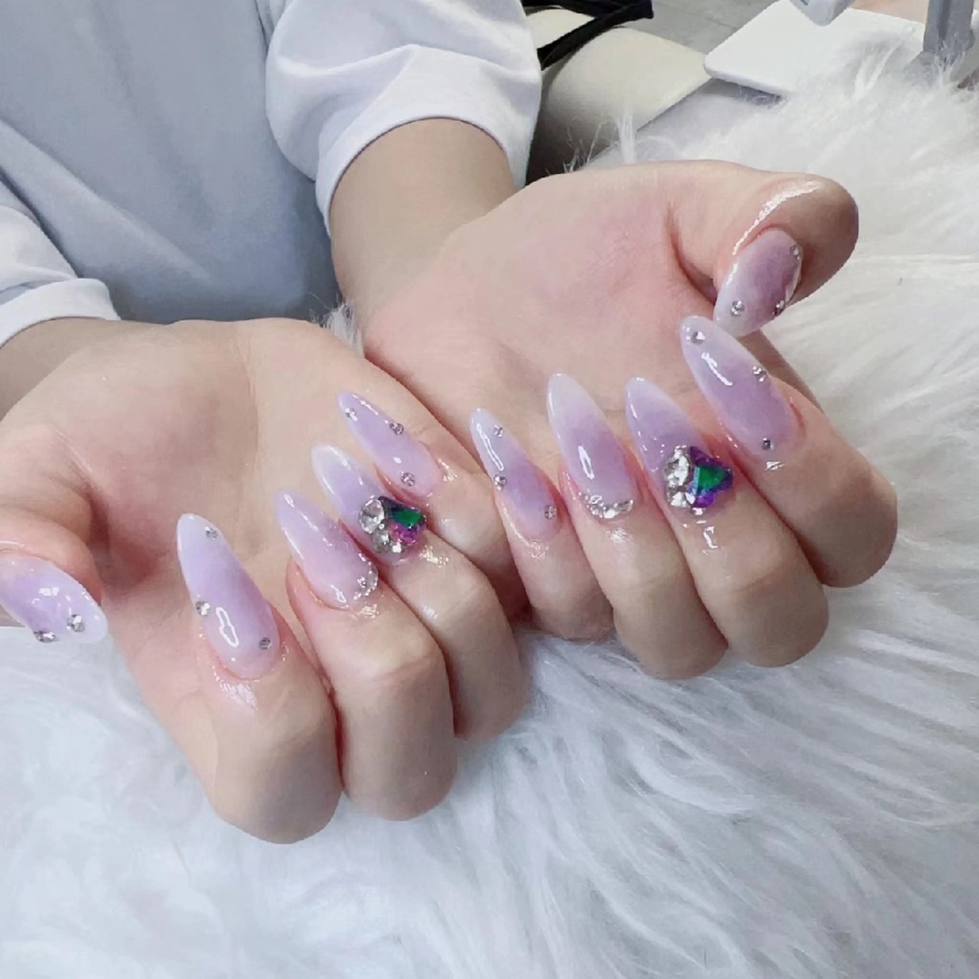ネイル 菲菲ネイルサロン所属・FJ ネイルサロンのネイルデザイン