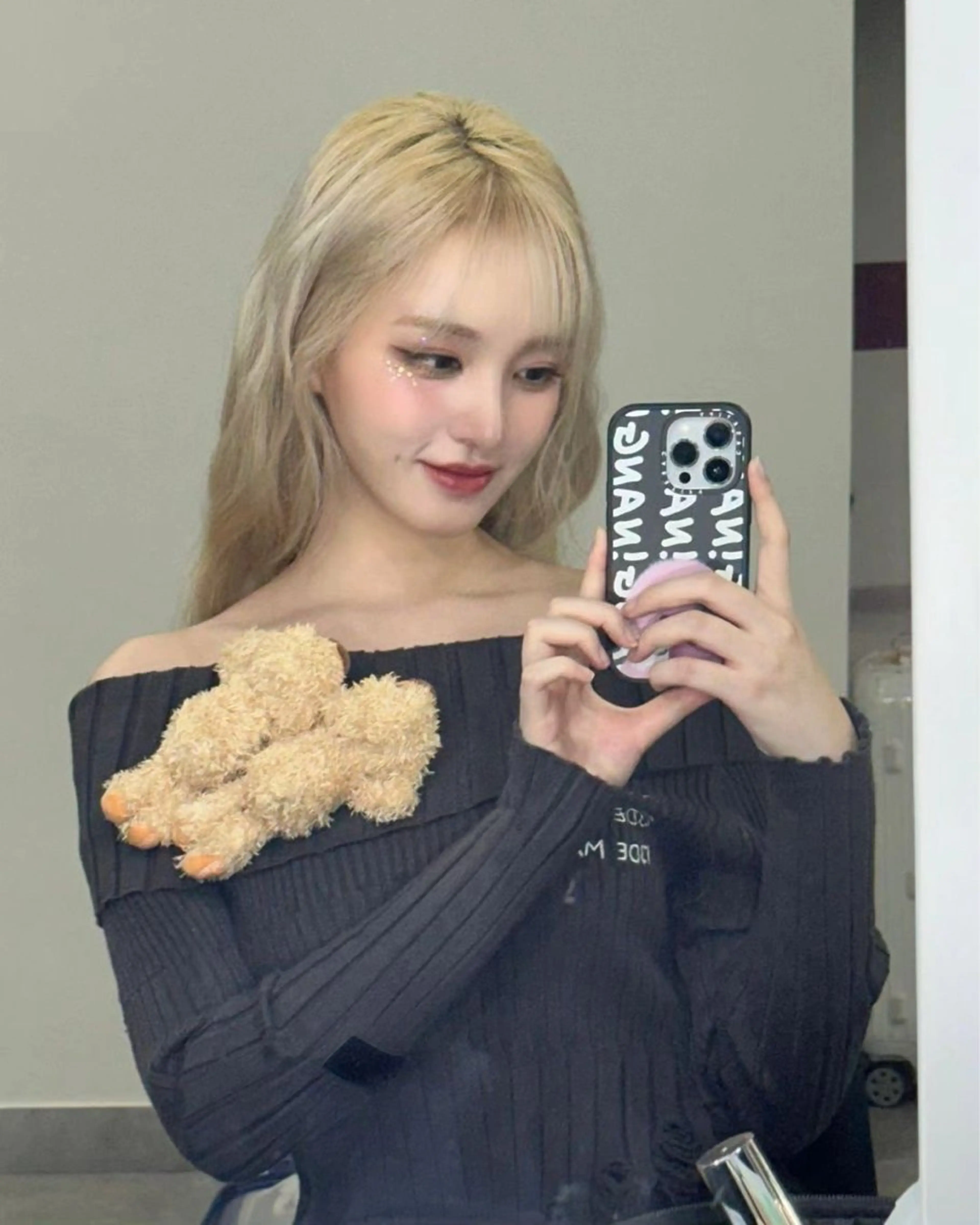 ロング カラー ヘアカラー トリートメント ⭐︎レイヤーカット 深井朱莉⭐︎のヘアスタイル