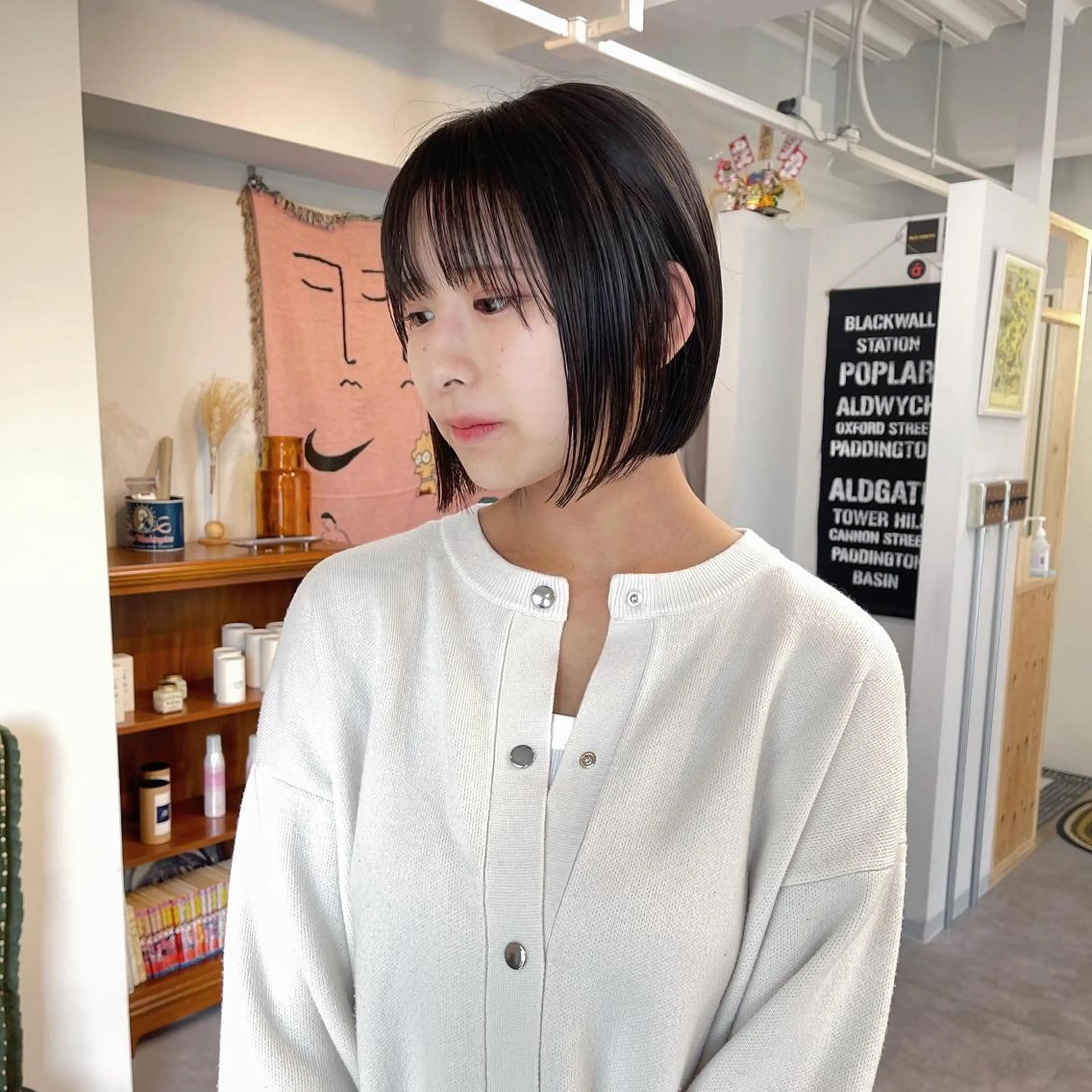 ショート カラー アッシュ アッシュグレー アッシュグレージュ グレージュ ボブ カット ヘアカラー トリートメント 丁寧なカウンセリング 🌿KENTA🌿のヘアスタイル