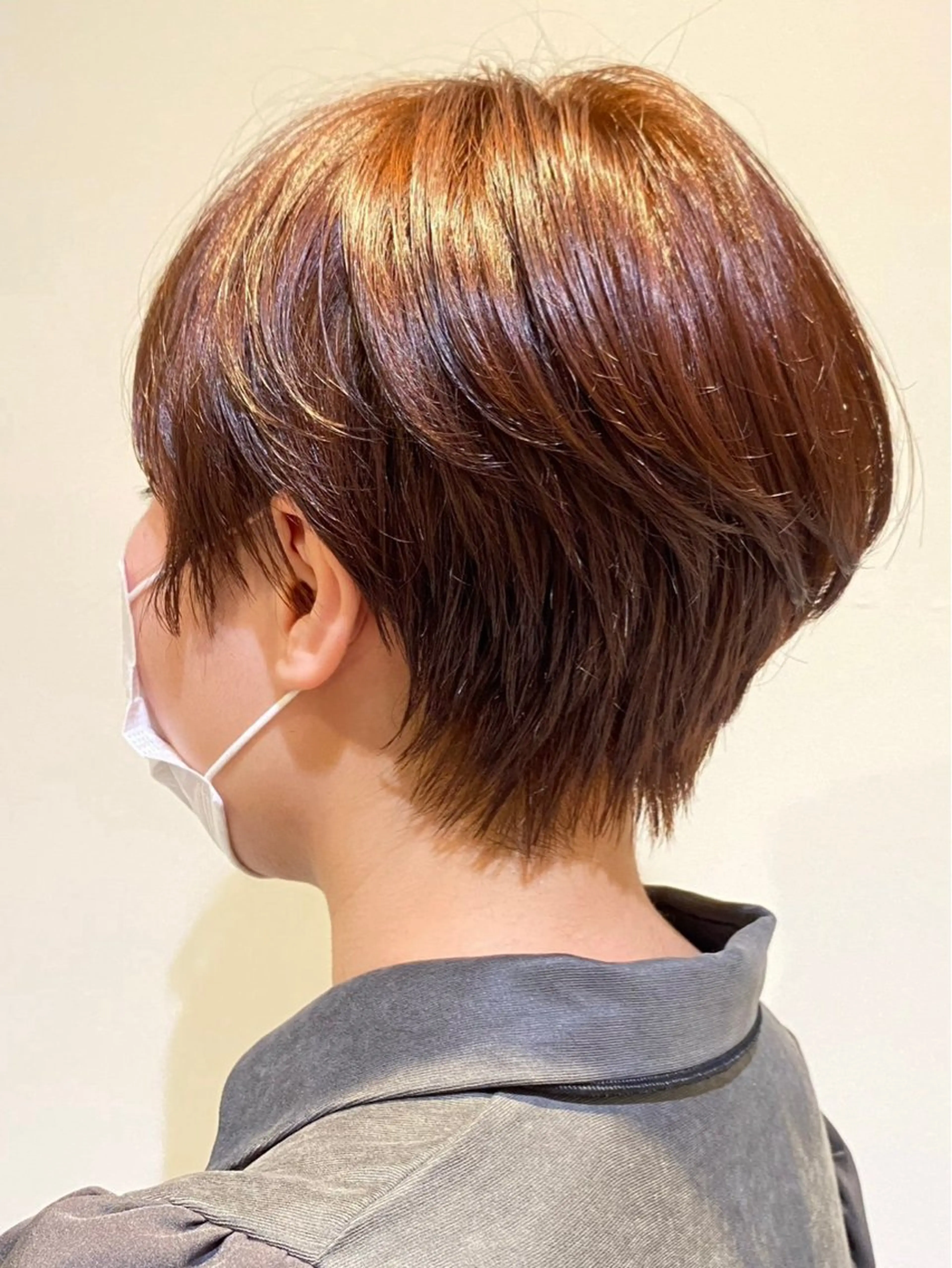 ショート 名嘉 穂乃花のヘアスタイル