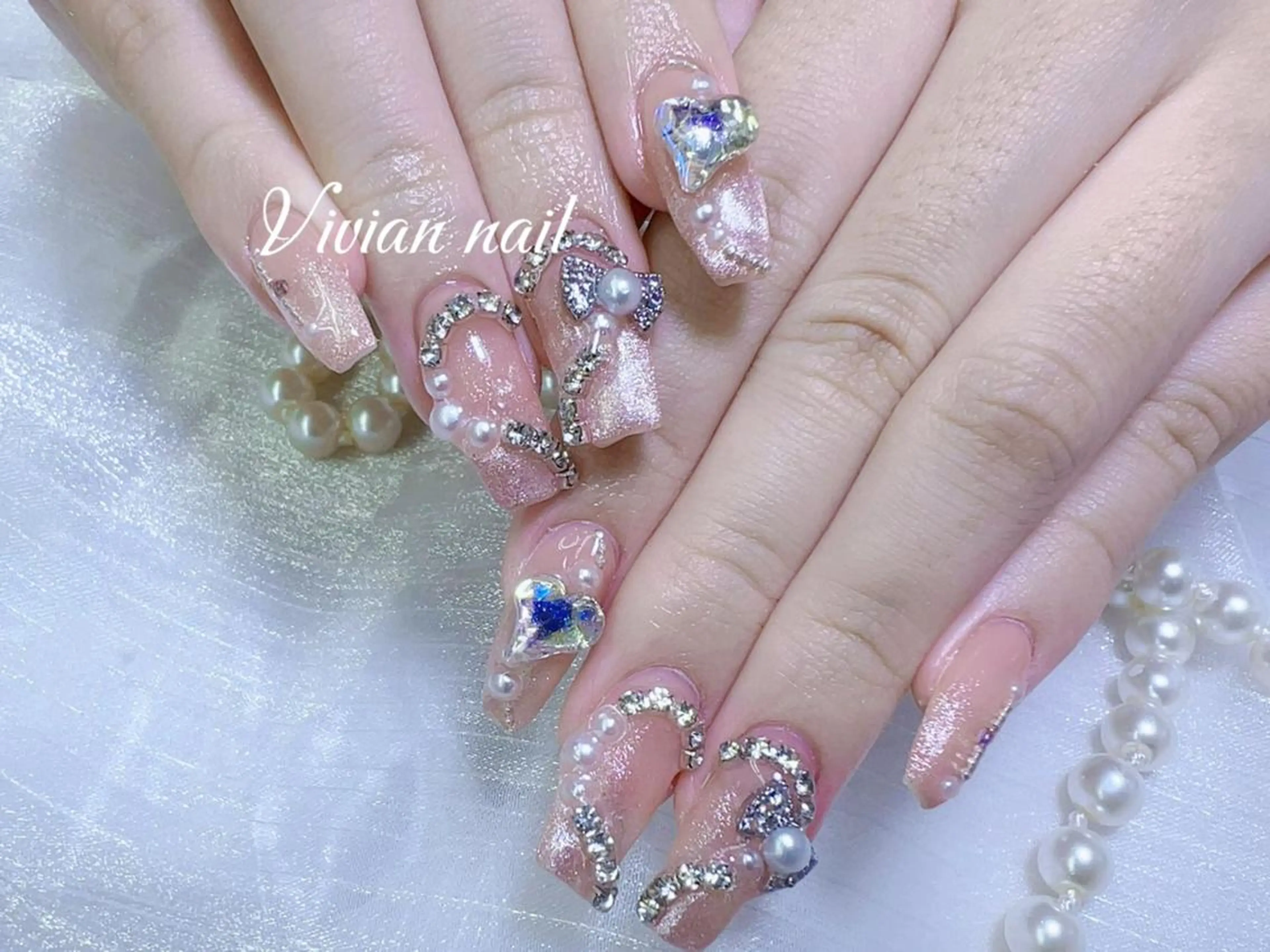 ネイル VIVIAN リサのネイルデザイン
