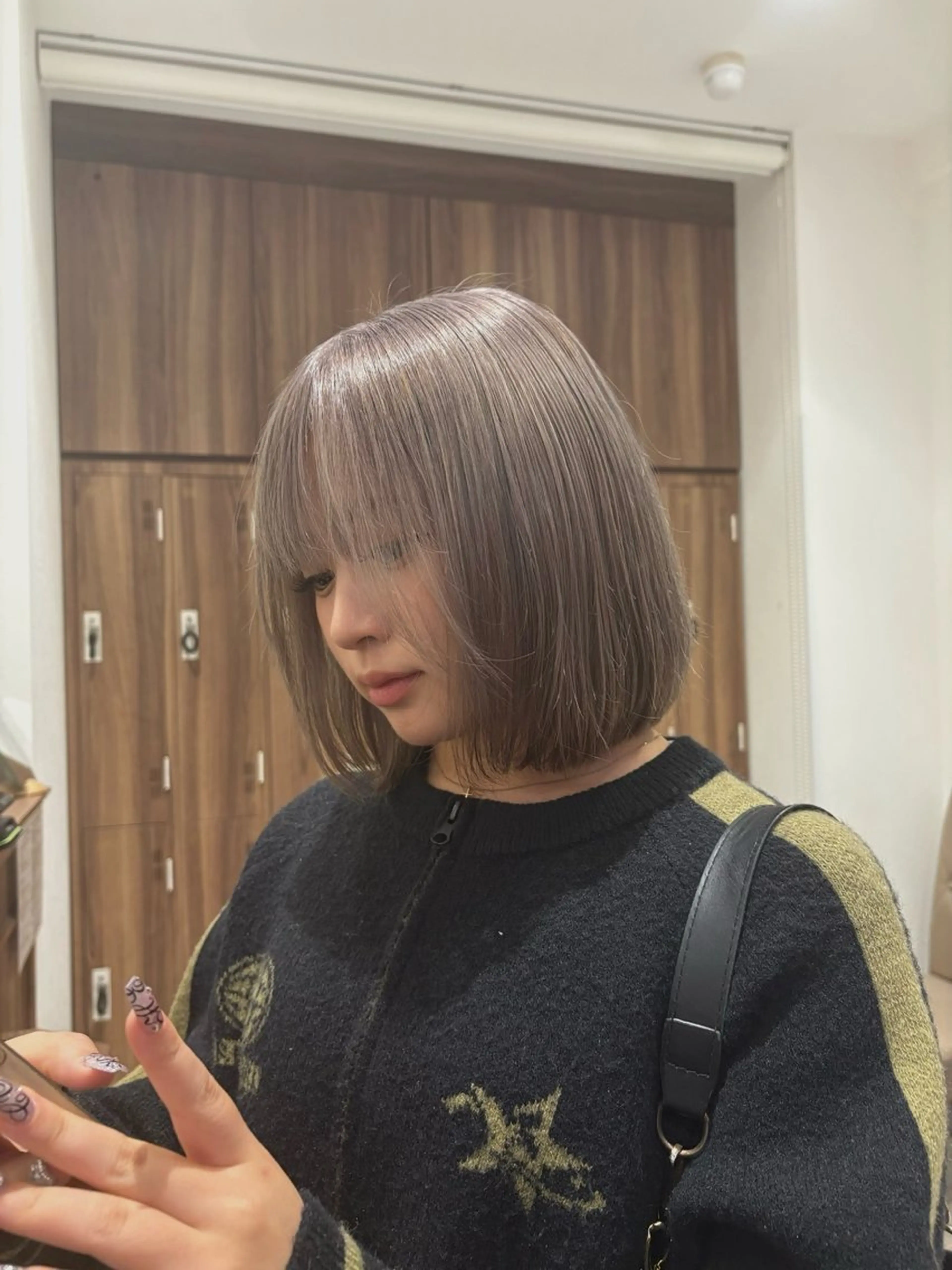 ミディアム ヘアカラー 小村 侑生のヘアスタイル