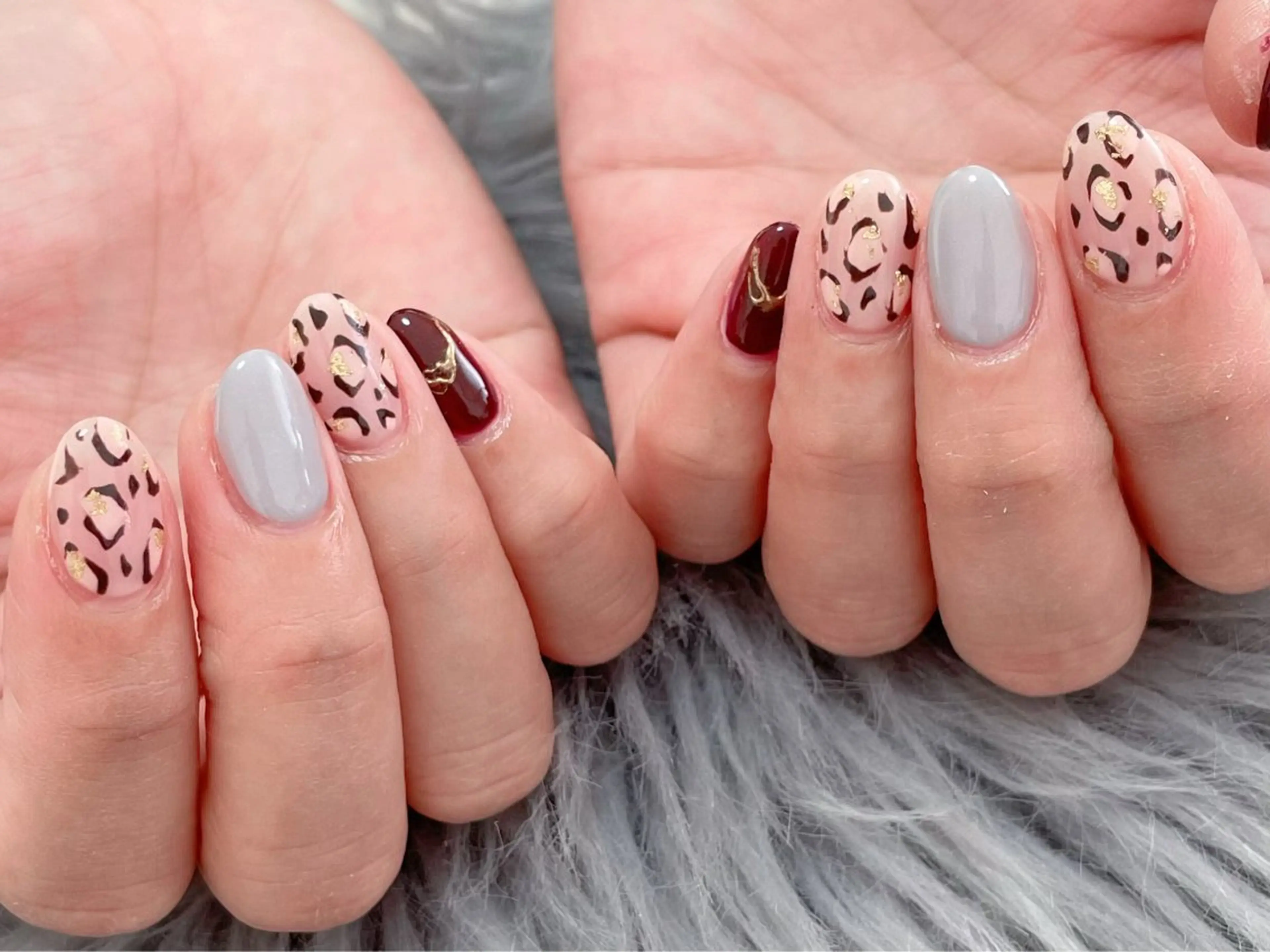 ミディアム ハンドネイル Nina's nailのネイルデザイン