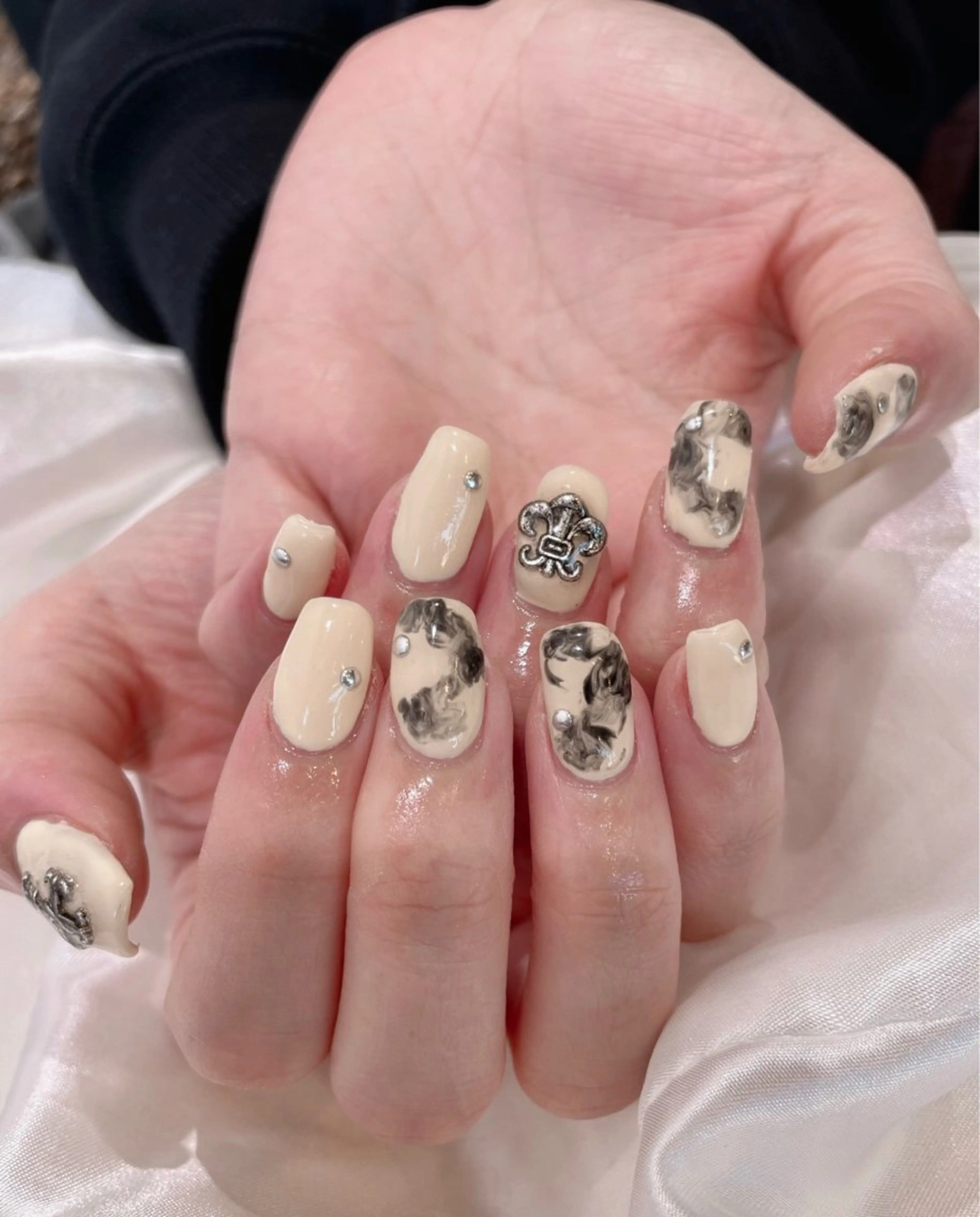 ネイル jujur HARUKA🌸のネイルデザイン